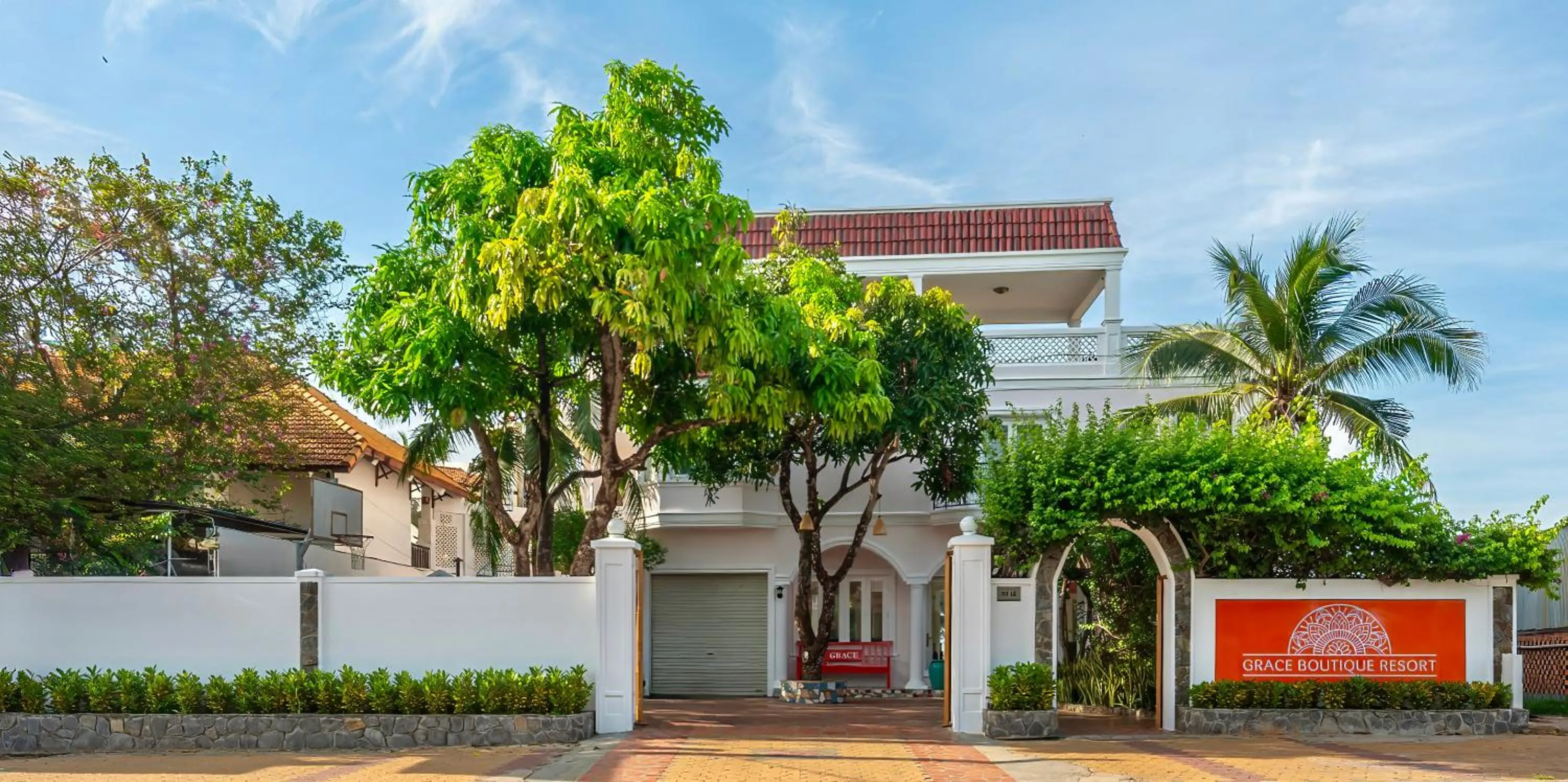 Property building in Grace Boutique Resort