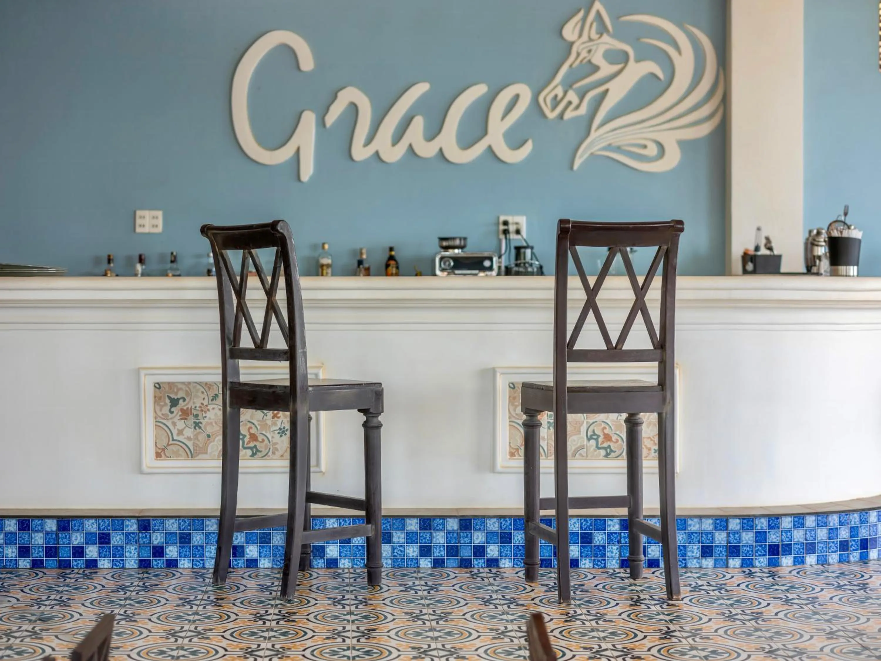 Lounge or bar in Grace Boutique Resort