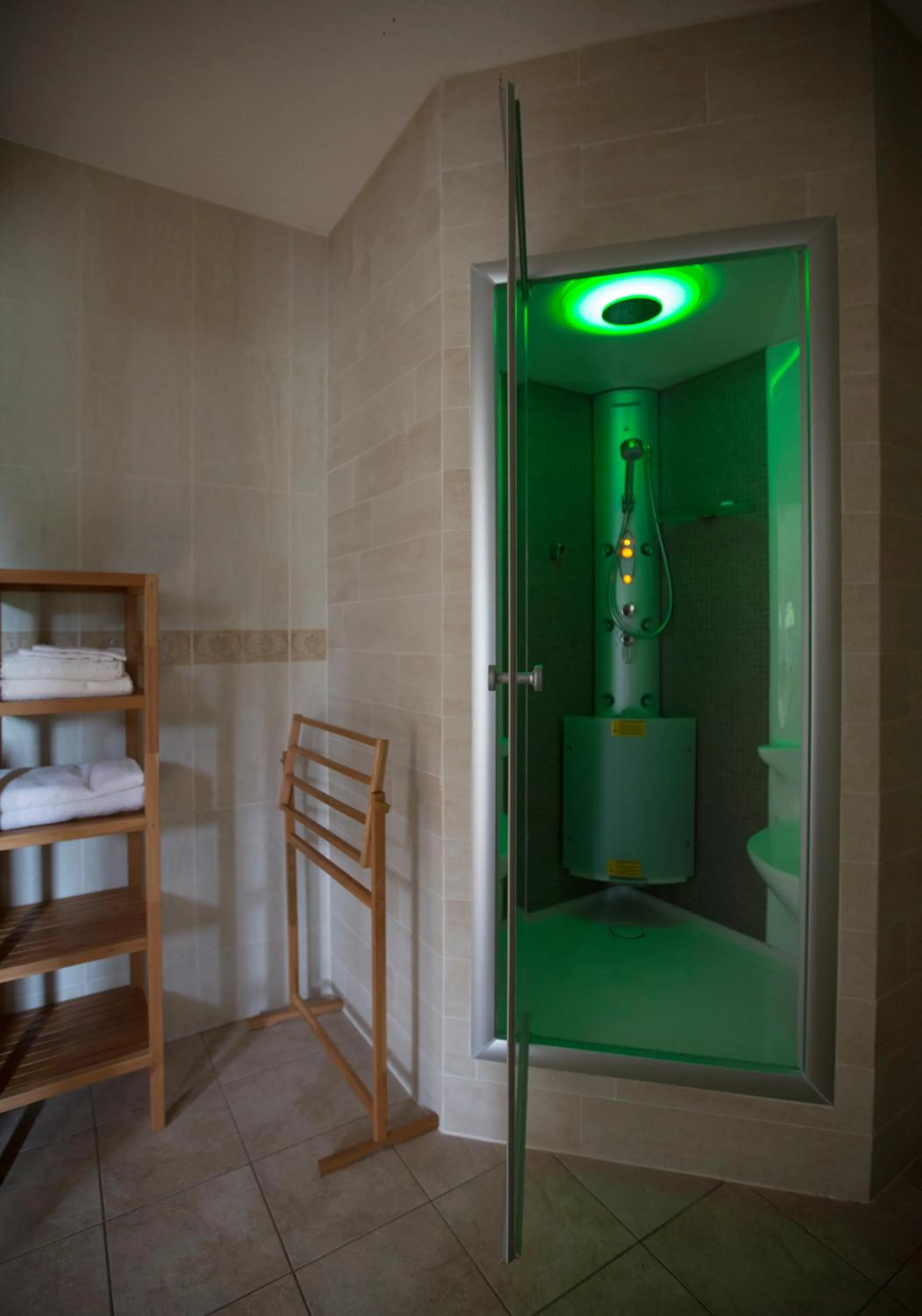 Shower in Erfgoed Bossem