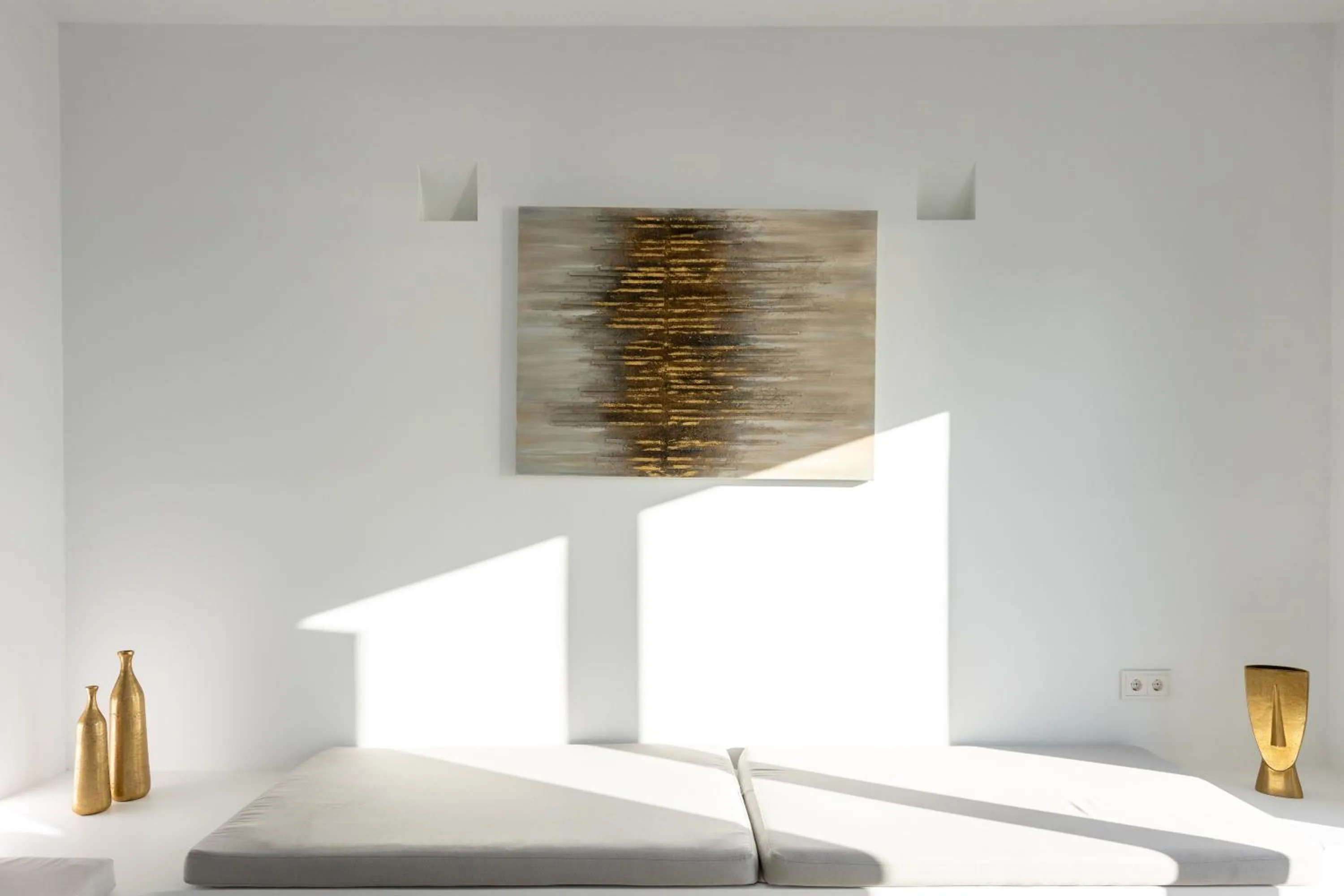 Decorative detail in Heavens Edge