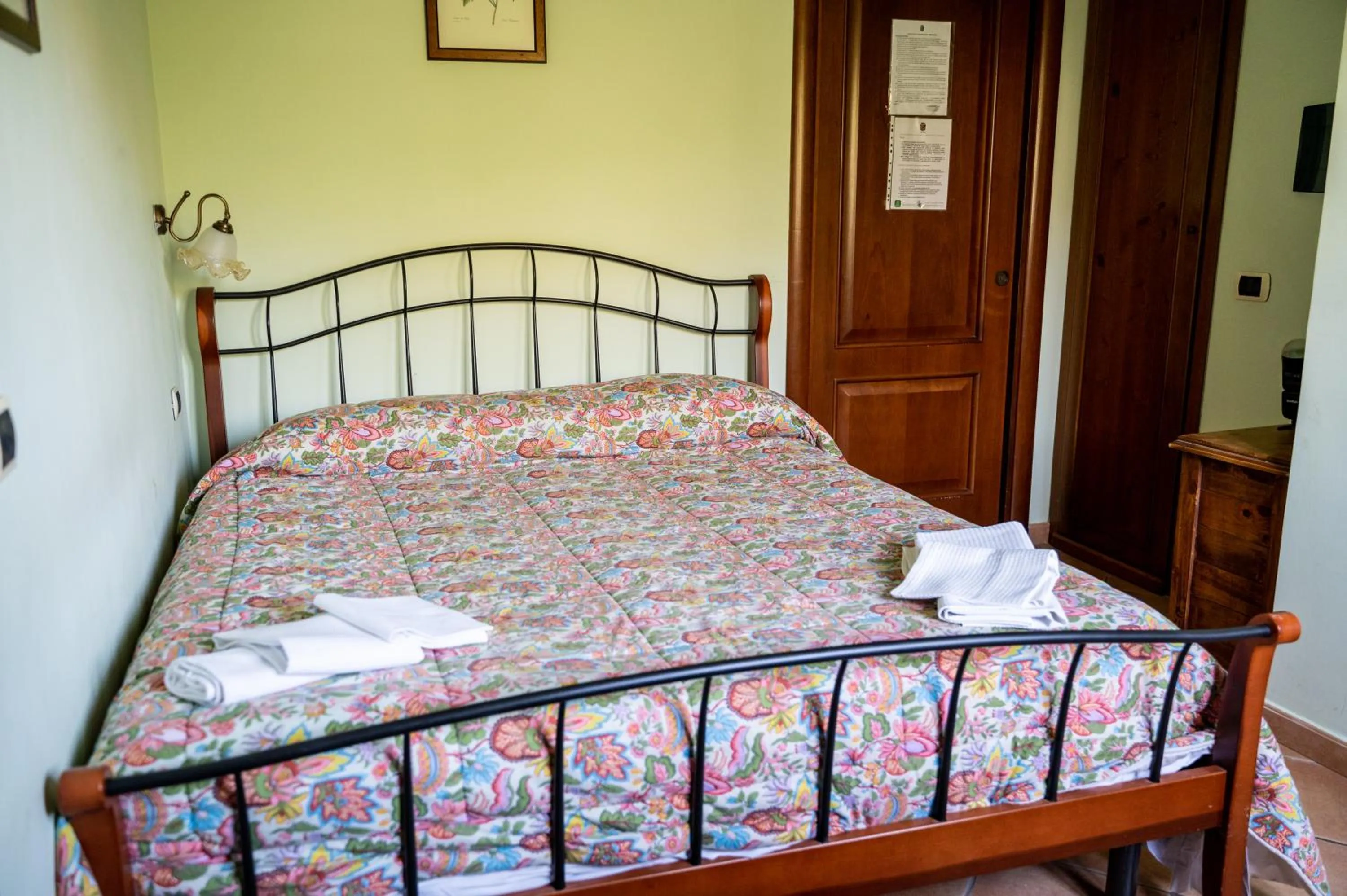 Bed in Agriturismo Casa Scola