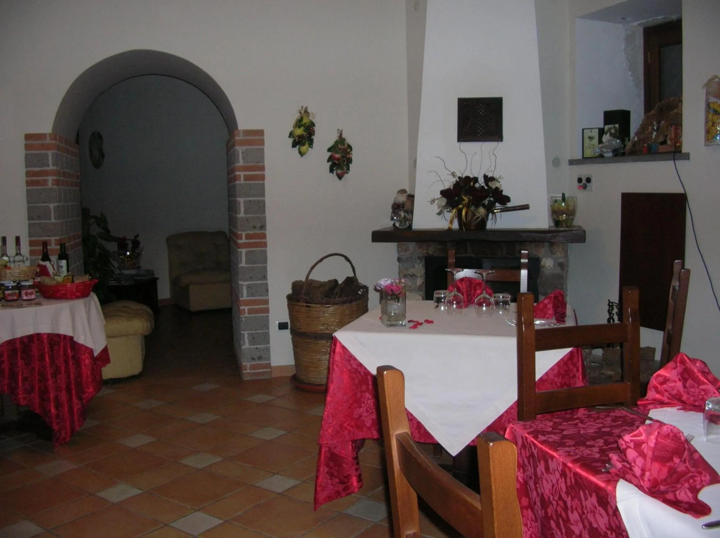 Restaurant/places to eat in Agriturismo Casa Scola