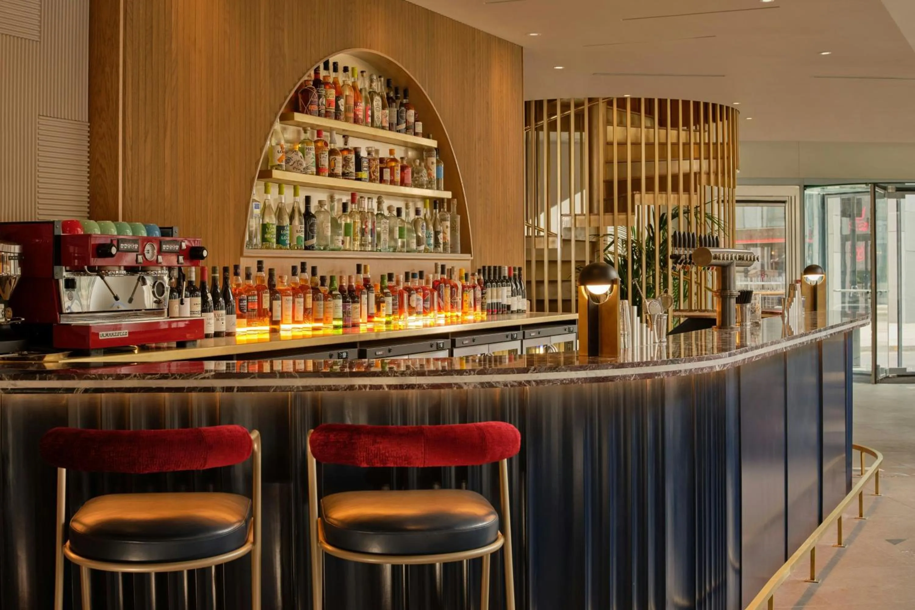 Lounge or bar in Montcalm East, Autograph Collection