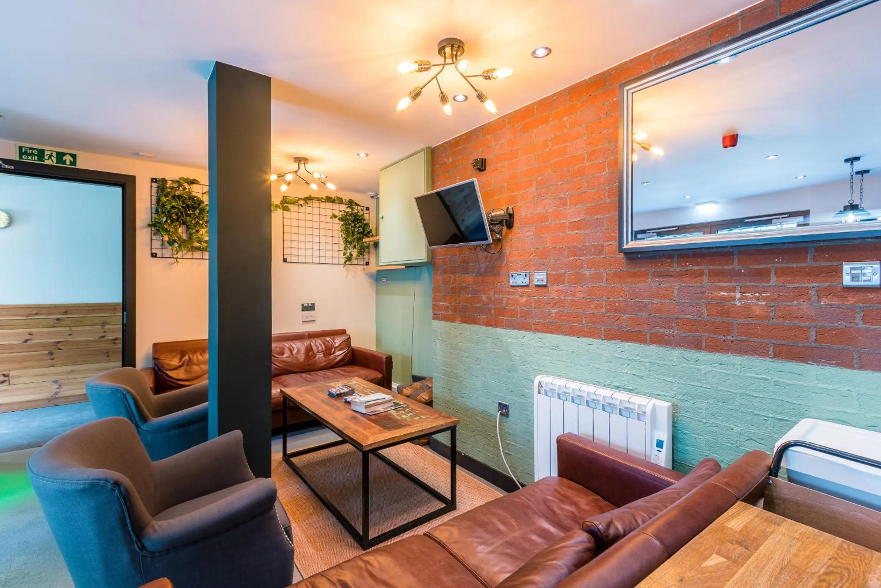 Communal lounge/ TV room in CODE - The Loft, Edinburgh