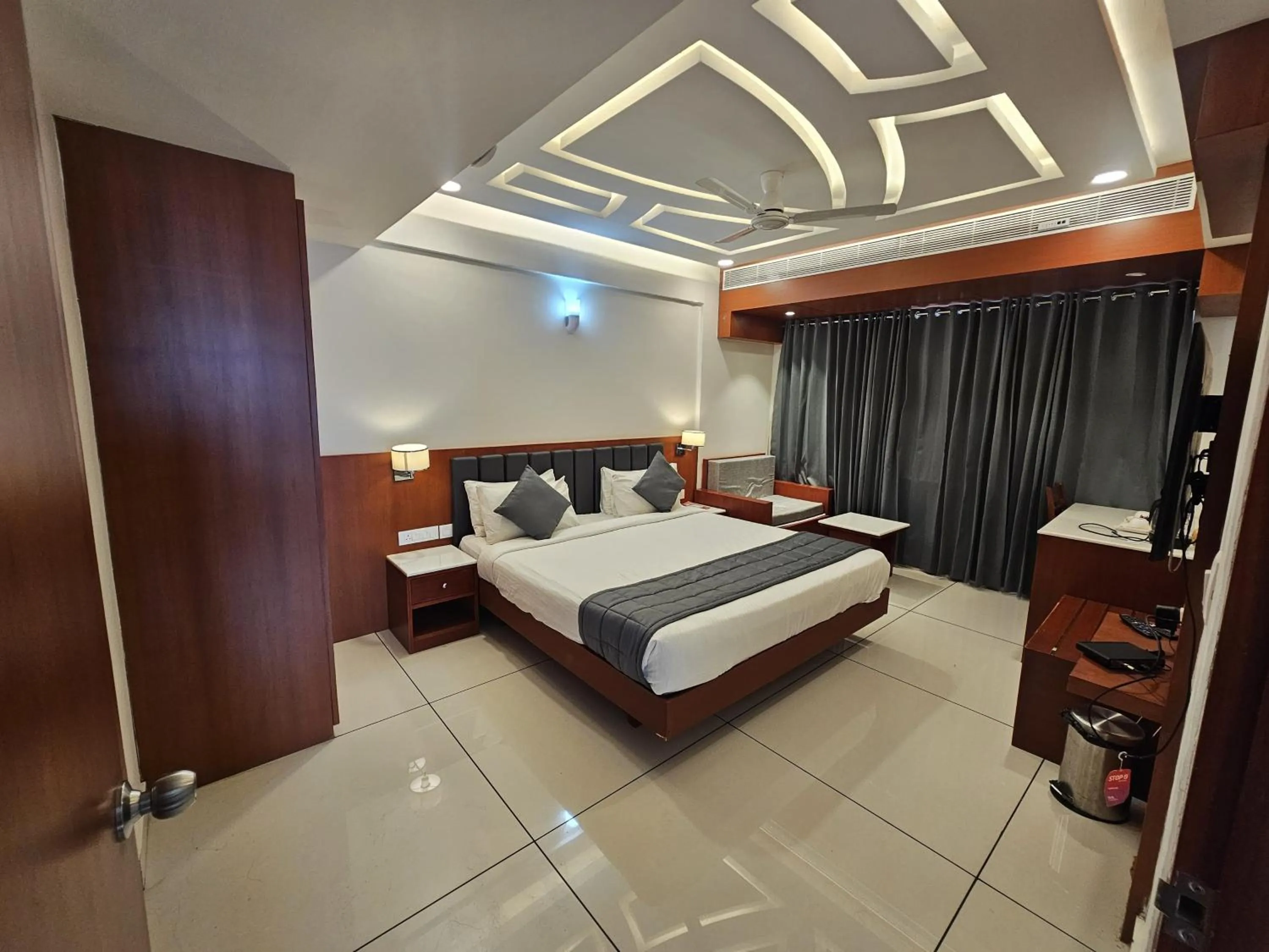 Bed in KTDC Rain Drops Hotel