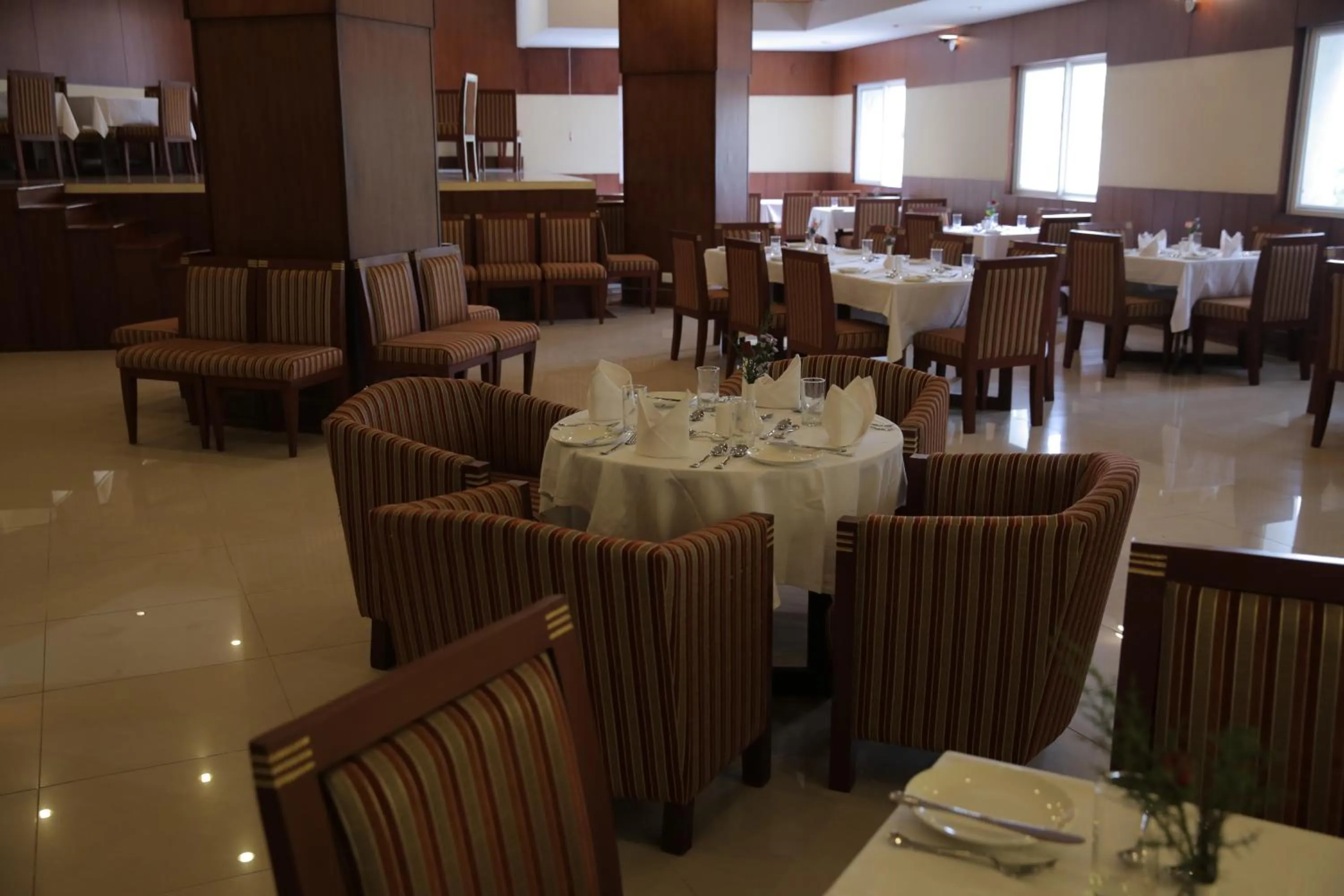 Restaurant/places to eat in KTDC Rain Drops Hotel