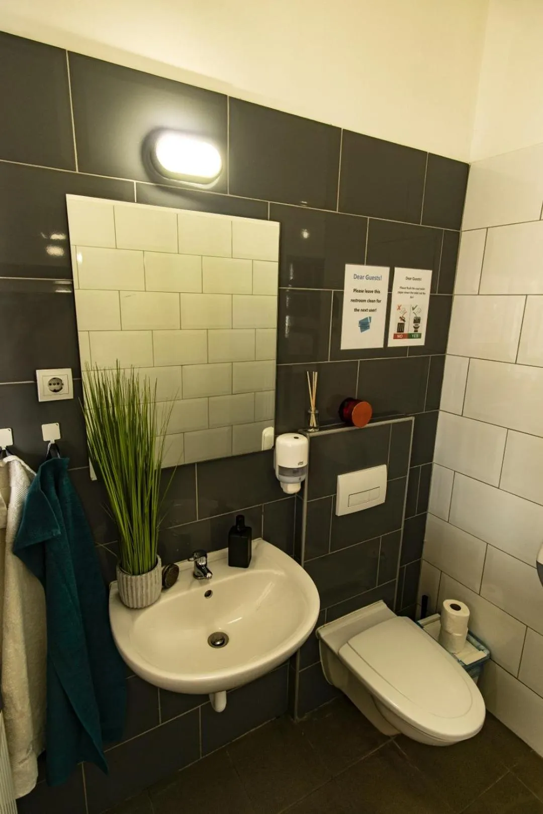 Bathroom in WOW City Hostel