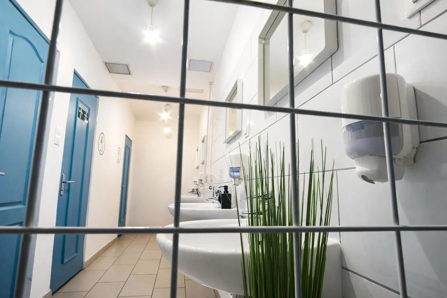 Public Bath in WOW City Hostel