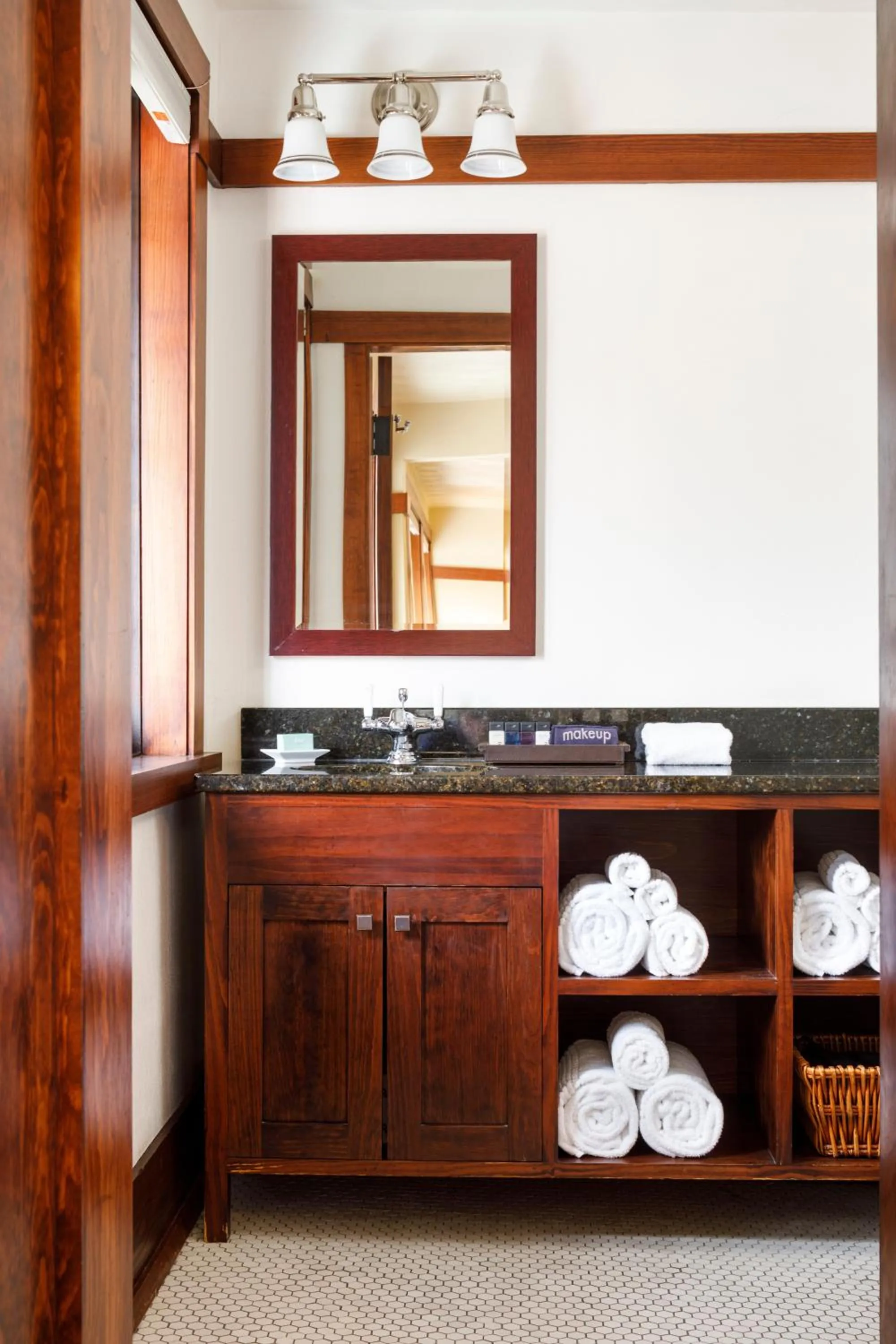 Bathroom in The Historic Park Inn Hotel