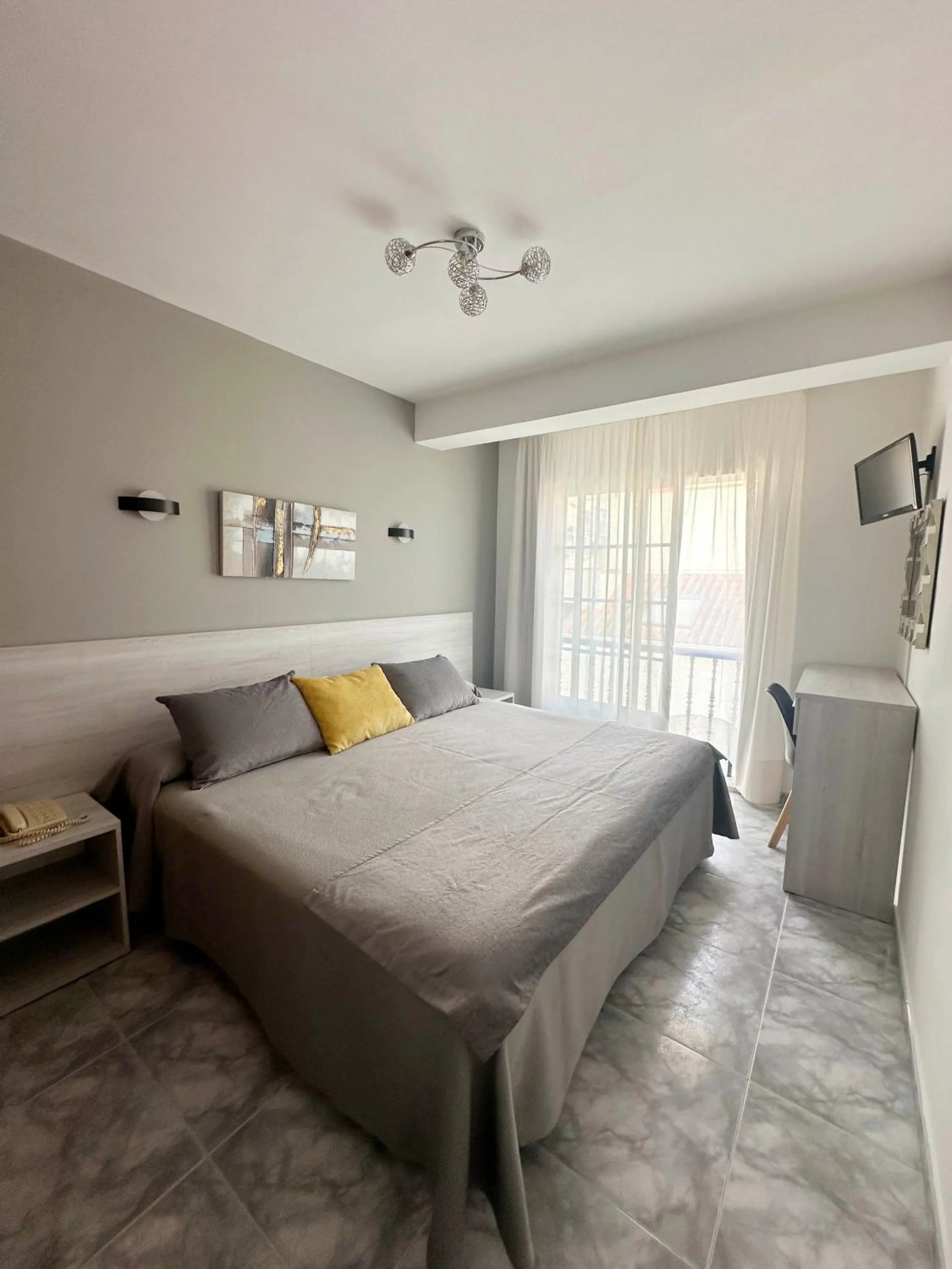 Photo of the whole room, Bed in Hotel Florida Mar