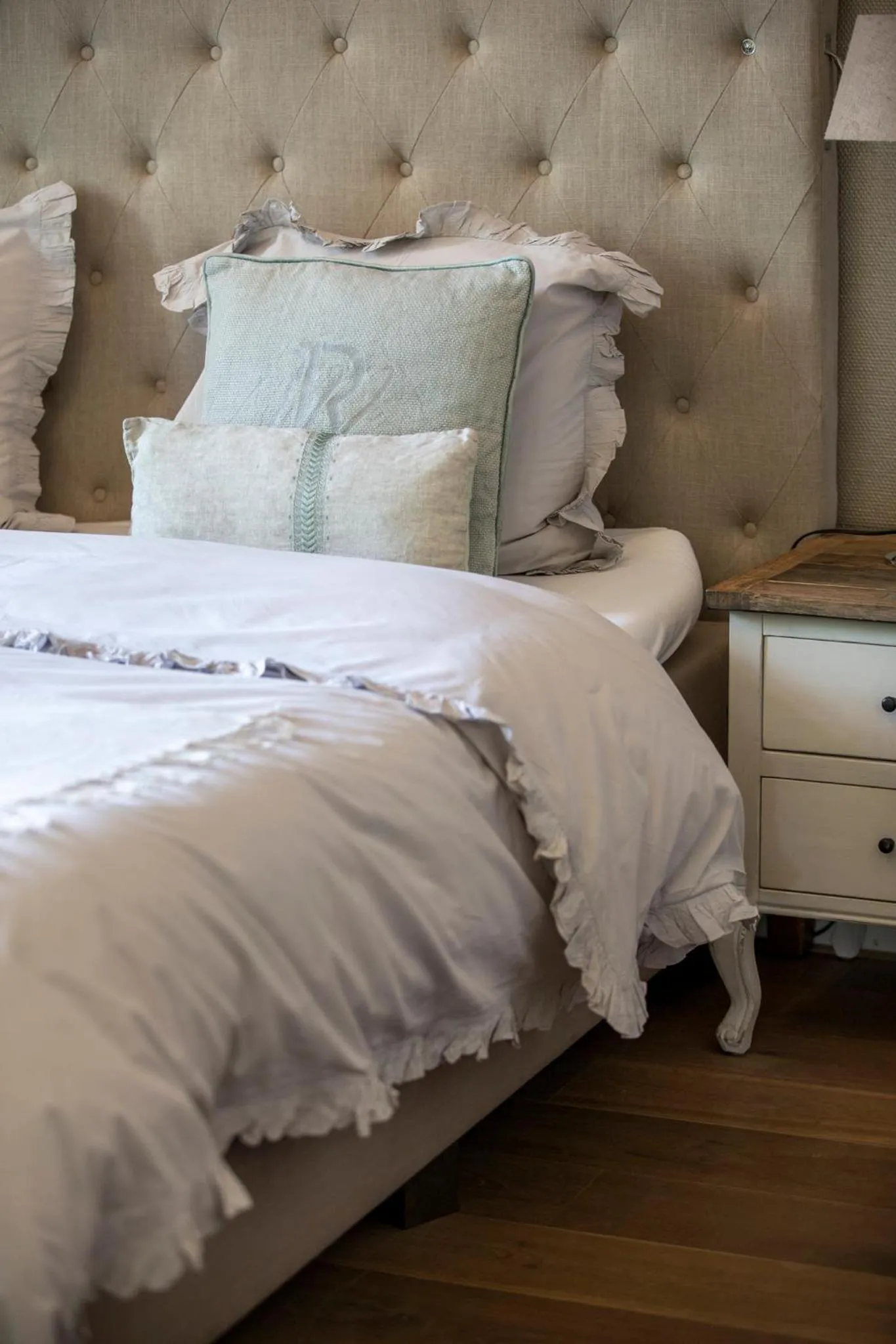 Bedroom, Bed in Zenzez Hotel & Lounge