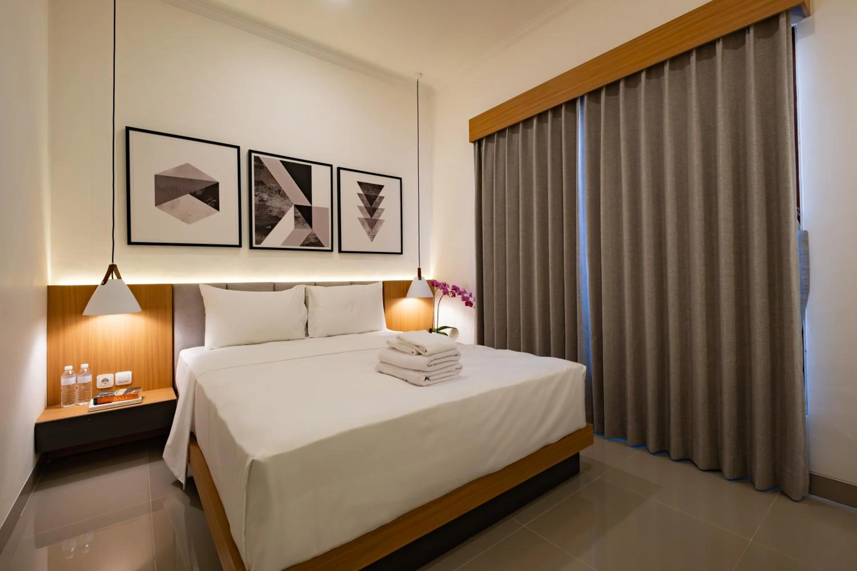Bed in Taman Seminyak Suites