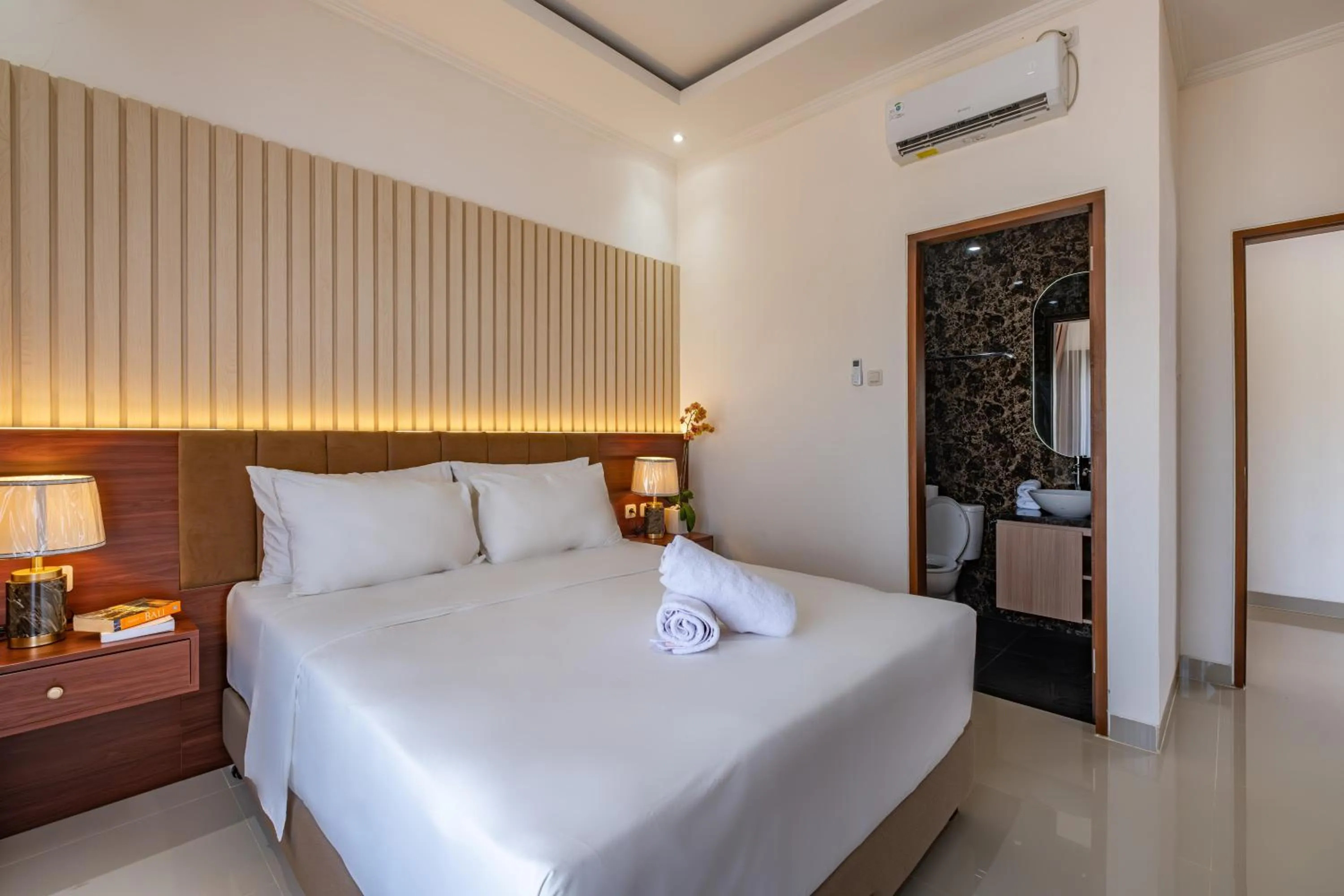 Bed in Taman Seminyak Suites