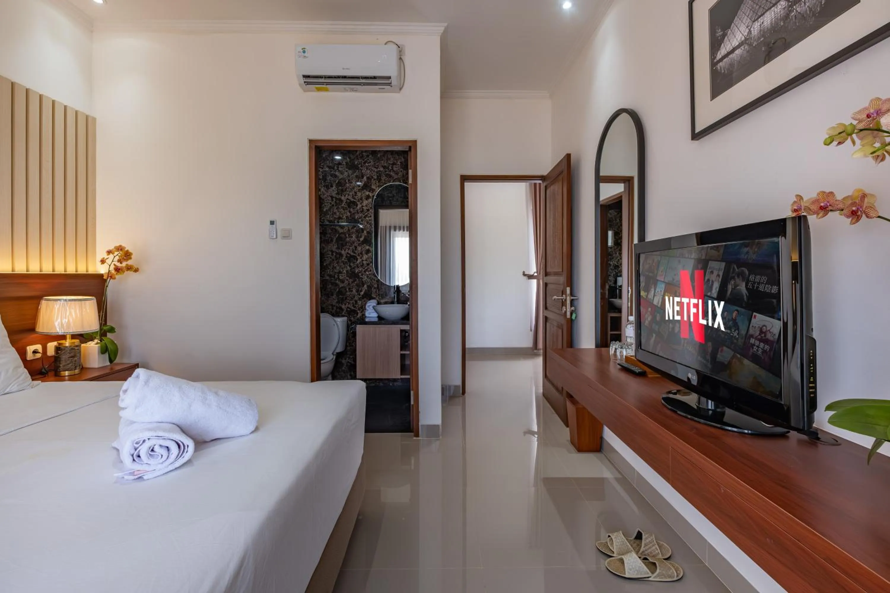 Bed in Taman Seminyak Suites