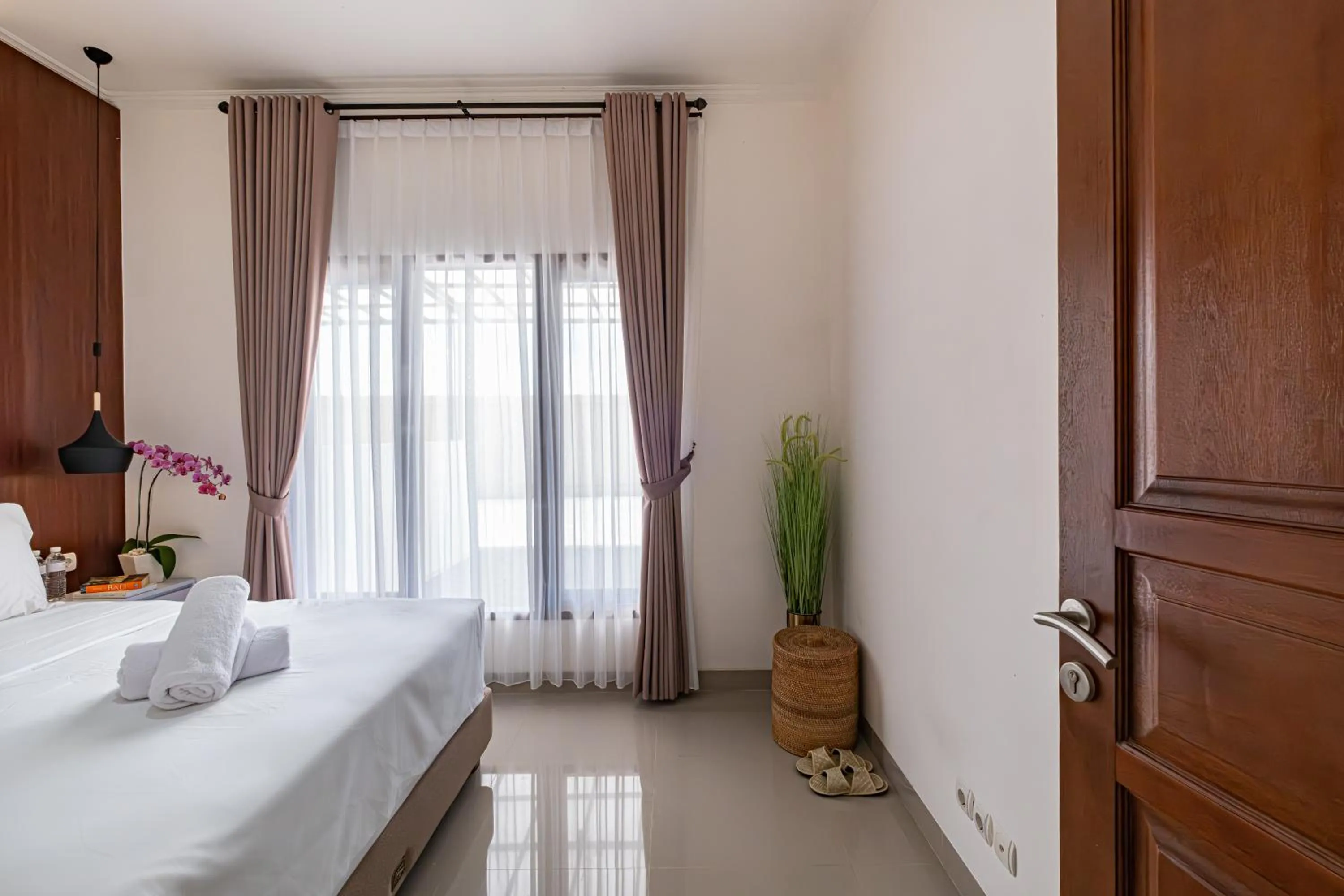 Bed in Taman Seminyak Suites