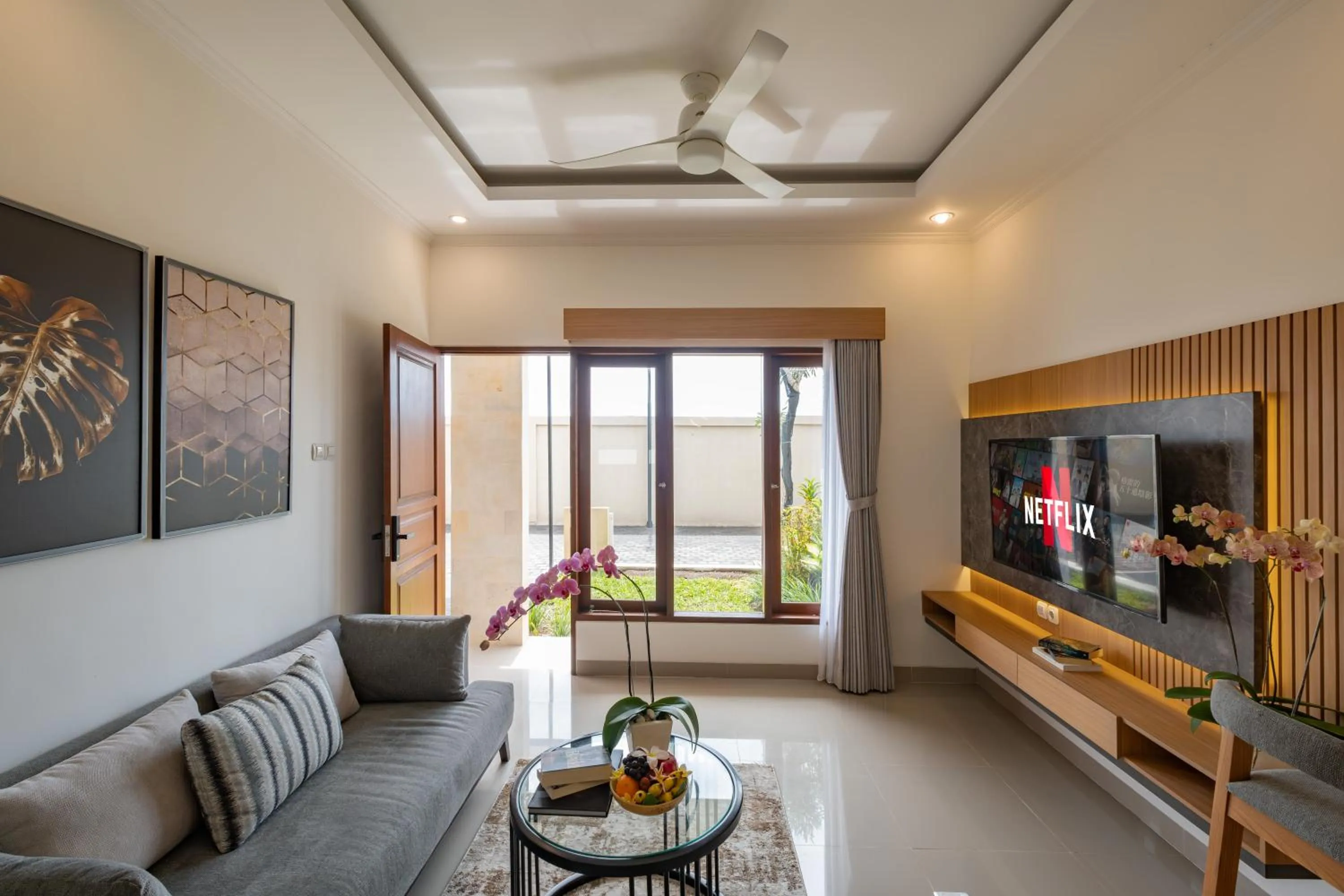 TV and multimedia in Taman Seminyak Suites