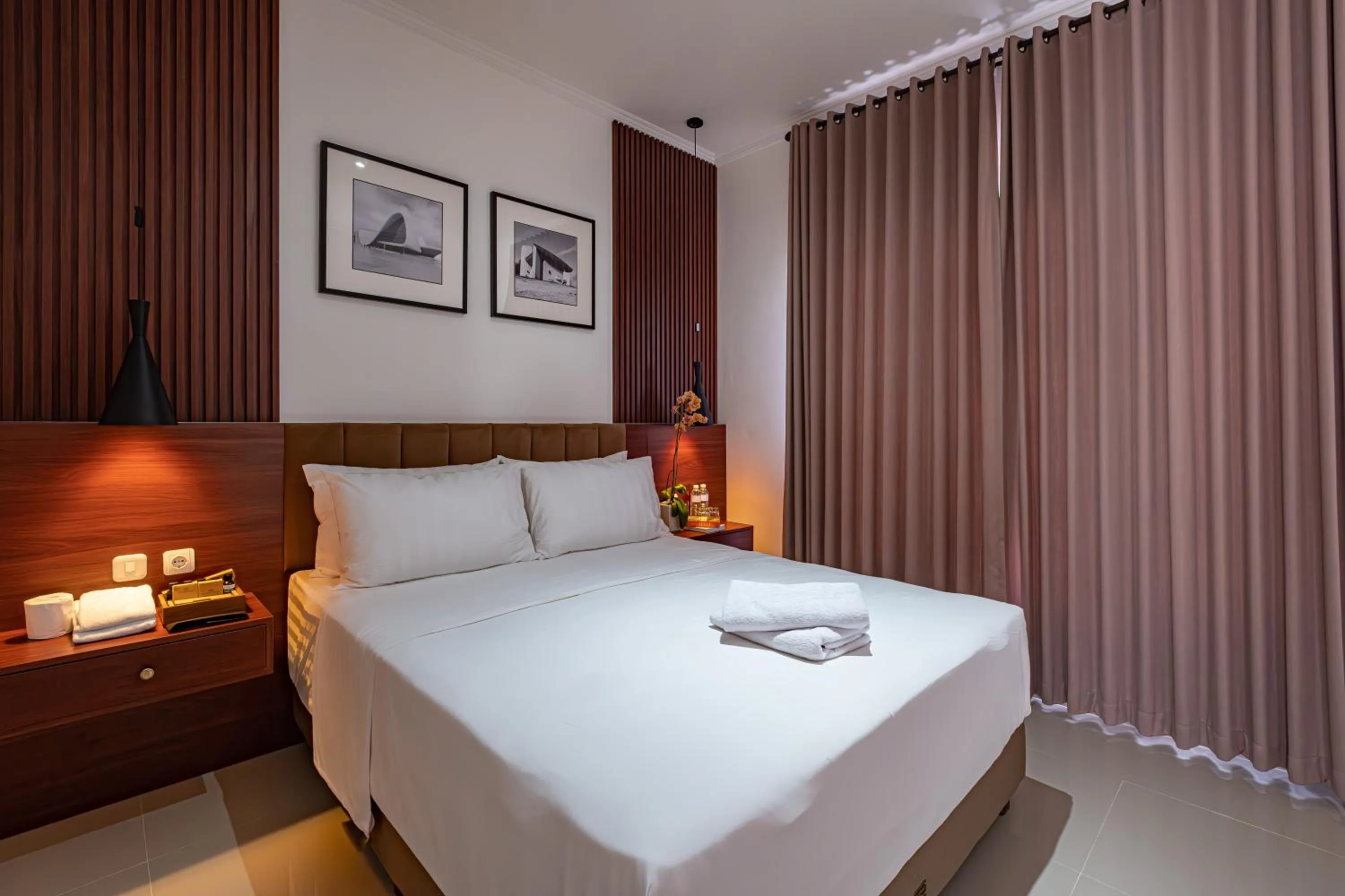 Bed in Taman Seminyak Suites