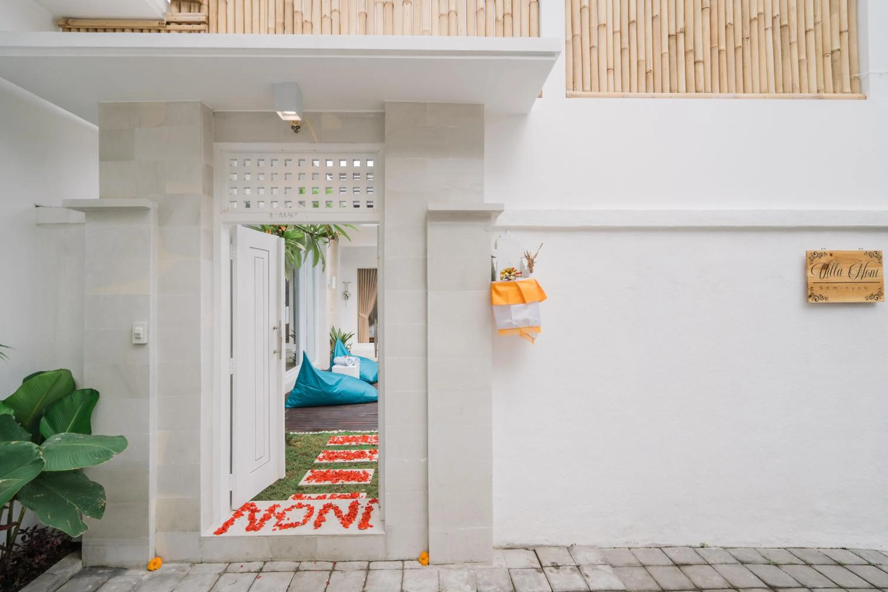 Facade/entrance in Villa Noni Kerobokan - By Bali Lyfe Venture