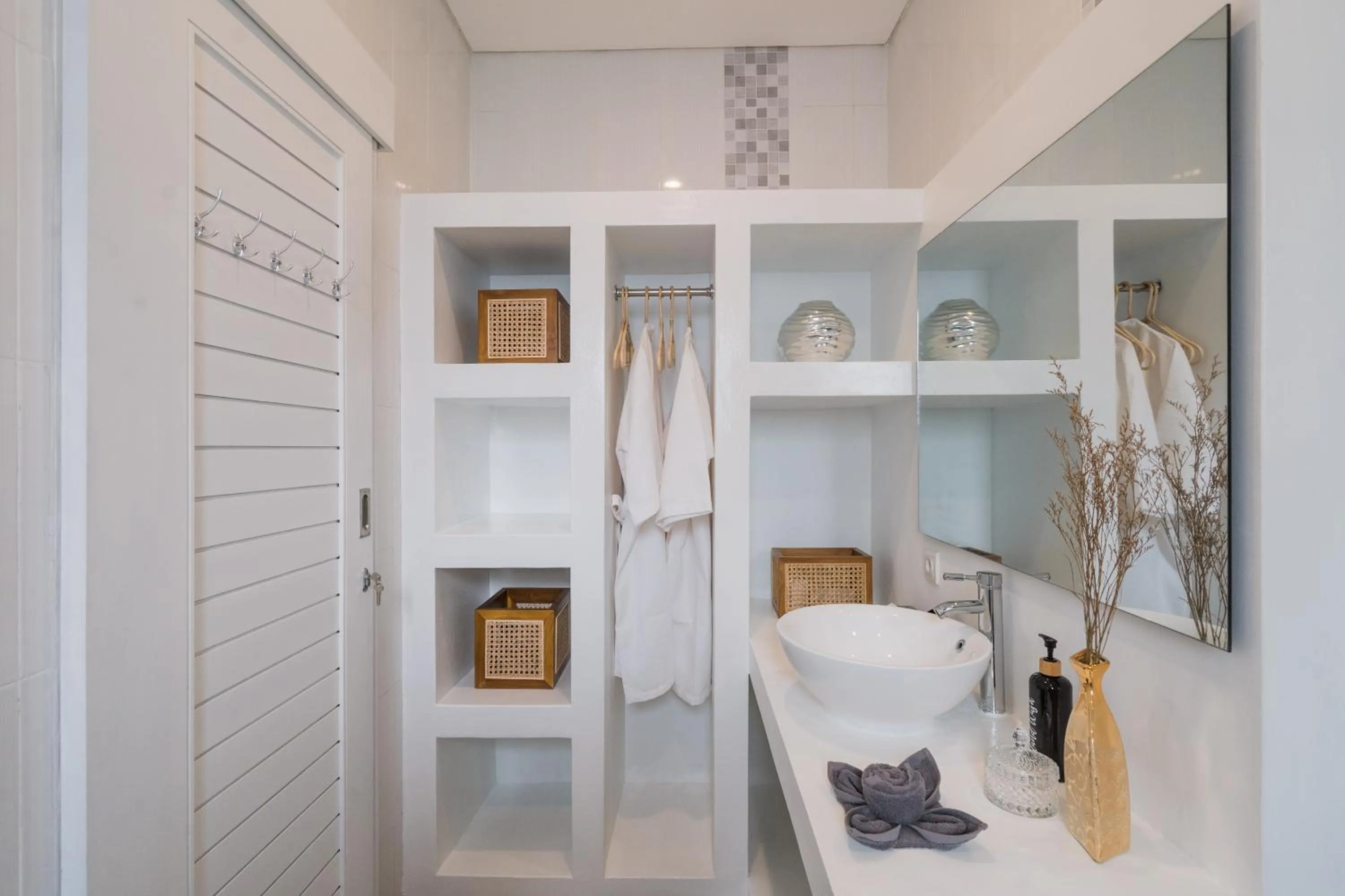 Bathroom in Villa Noni Kerobokan - By Bali Lyfe Venture