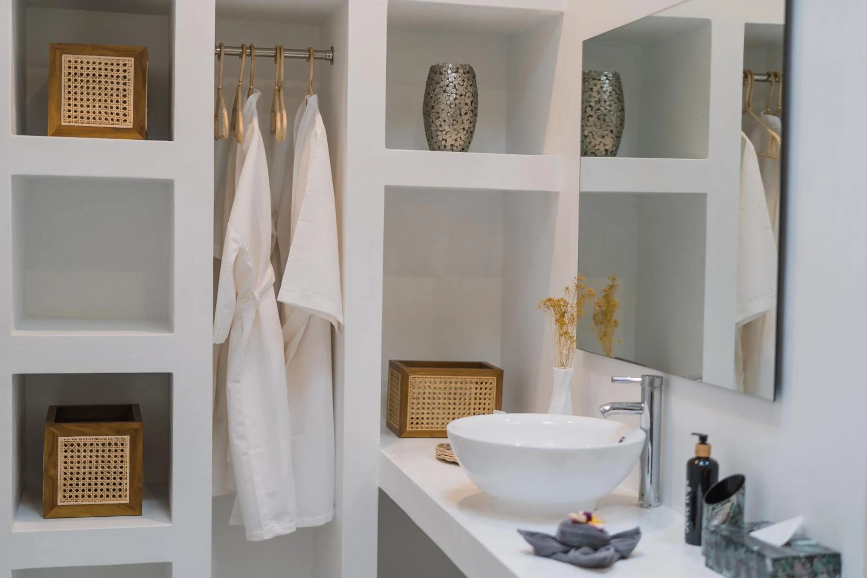 Bathroom in Villa Noni Kerobokan - By Bali Lyfe Venture