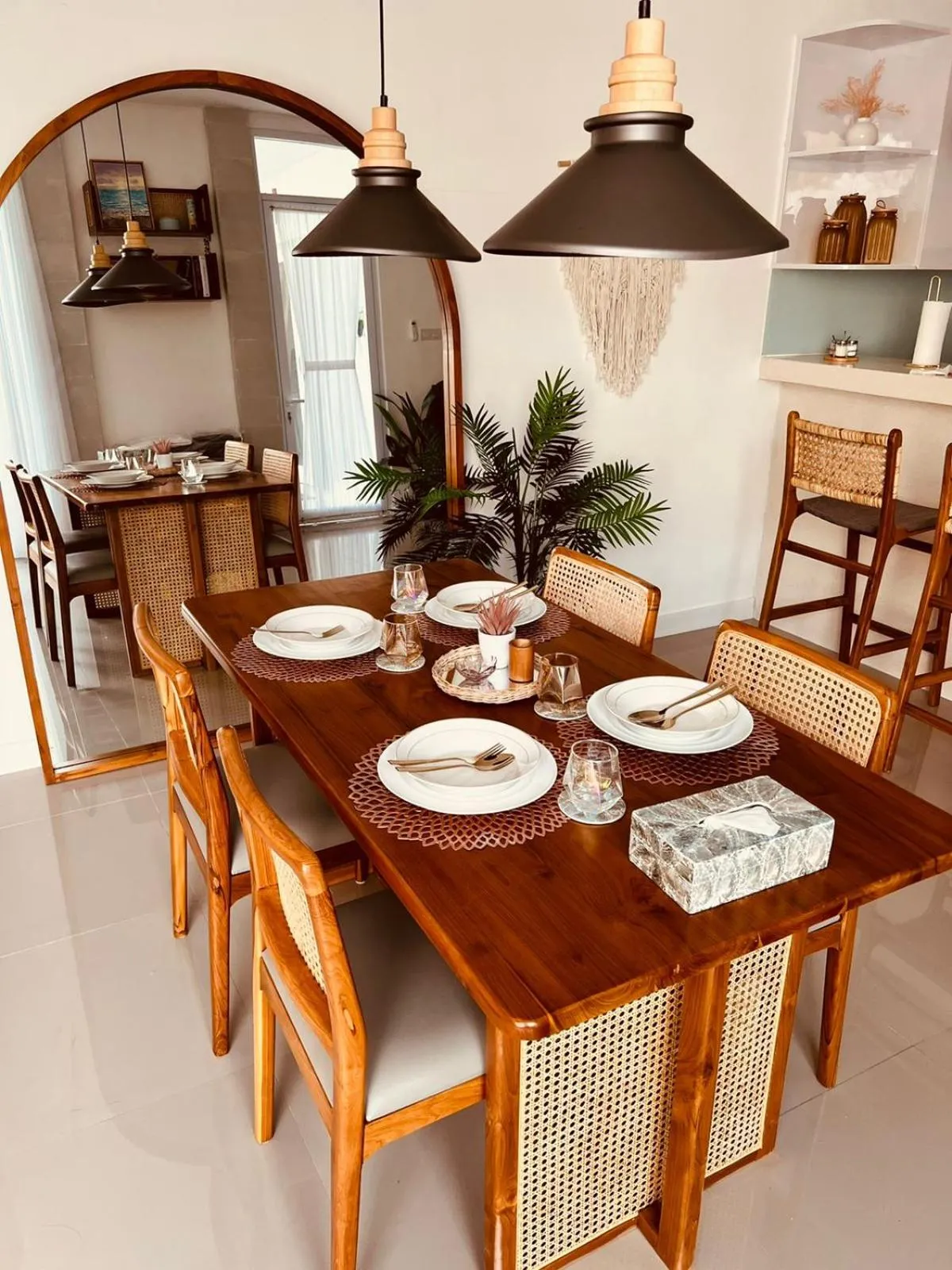 Dining area in Villa Noni Kerobokan - By Bali Lyfe Venture