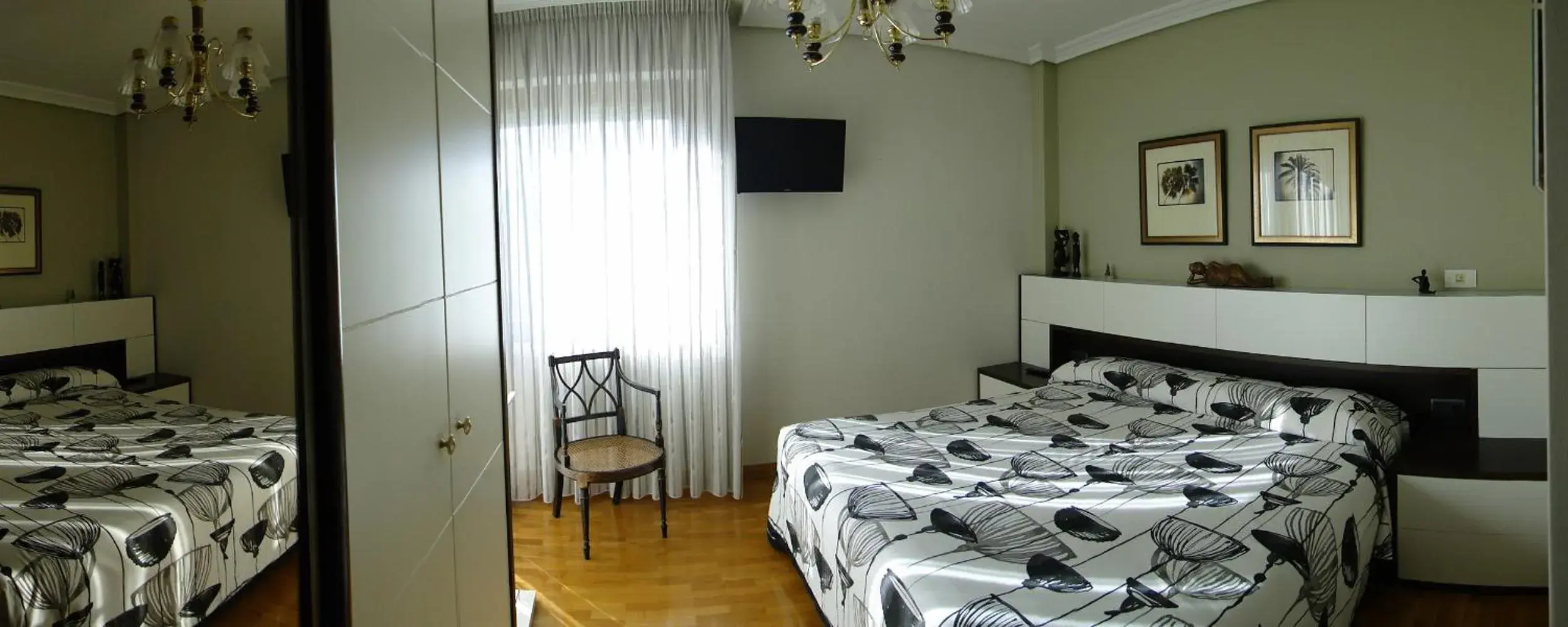 Double Room with Private Bathroom in B&B Zaldu Double Room with Private Bathroom in B&B Zaldu