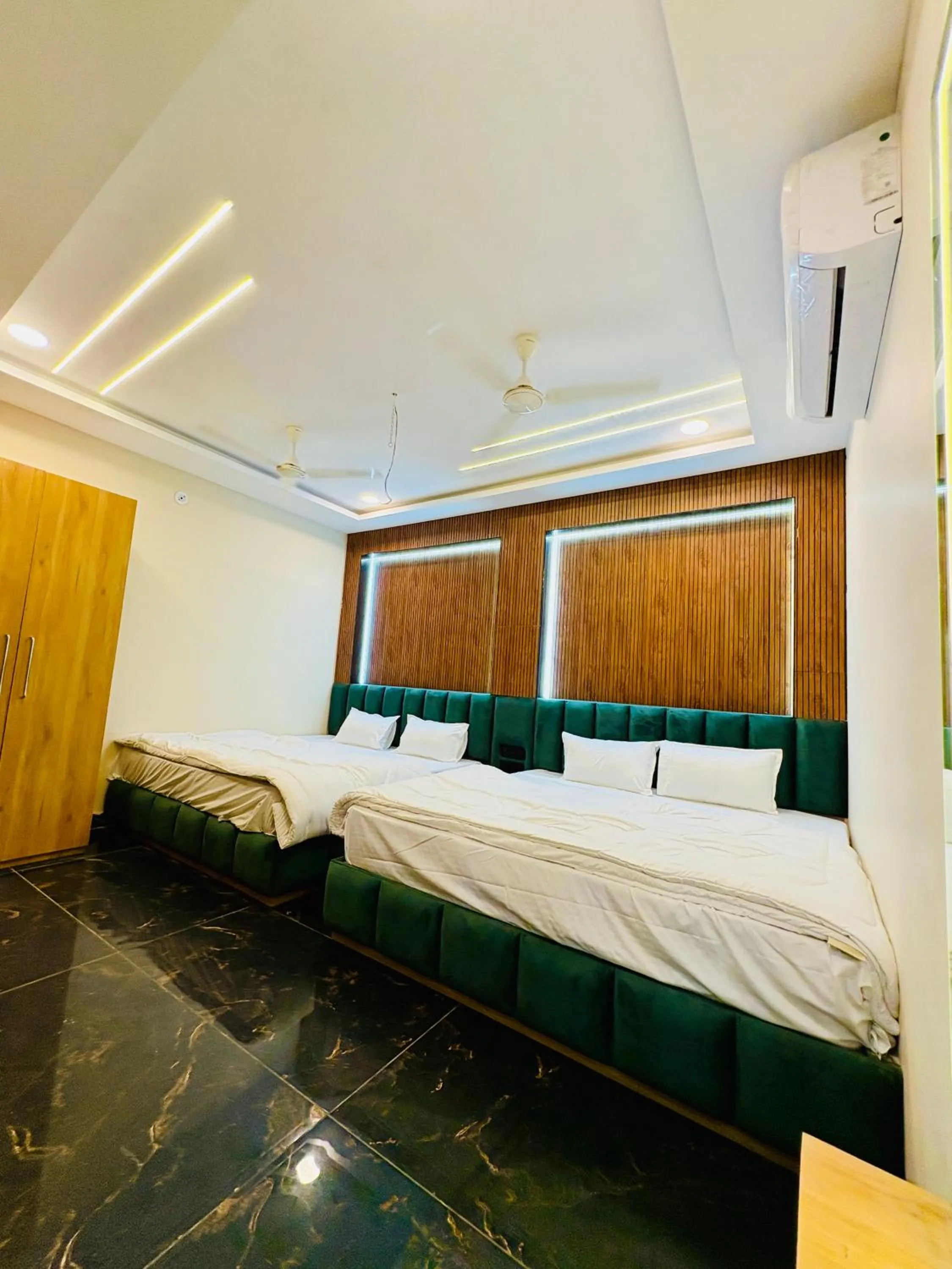 Photo of the whole room in Hotel Naagshree