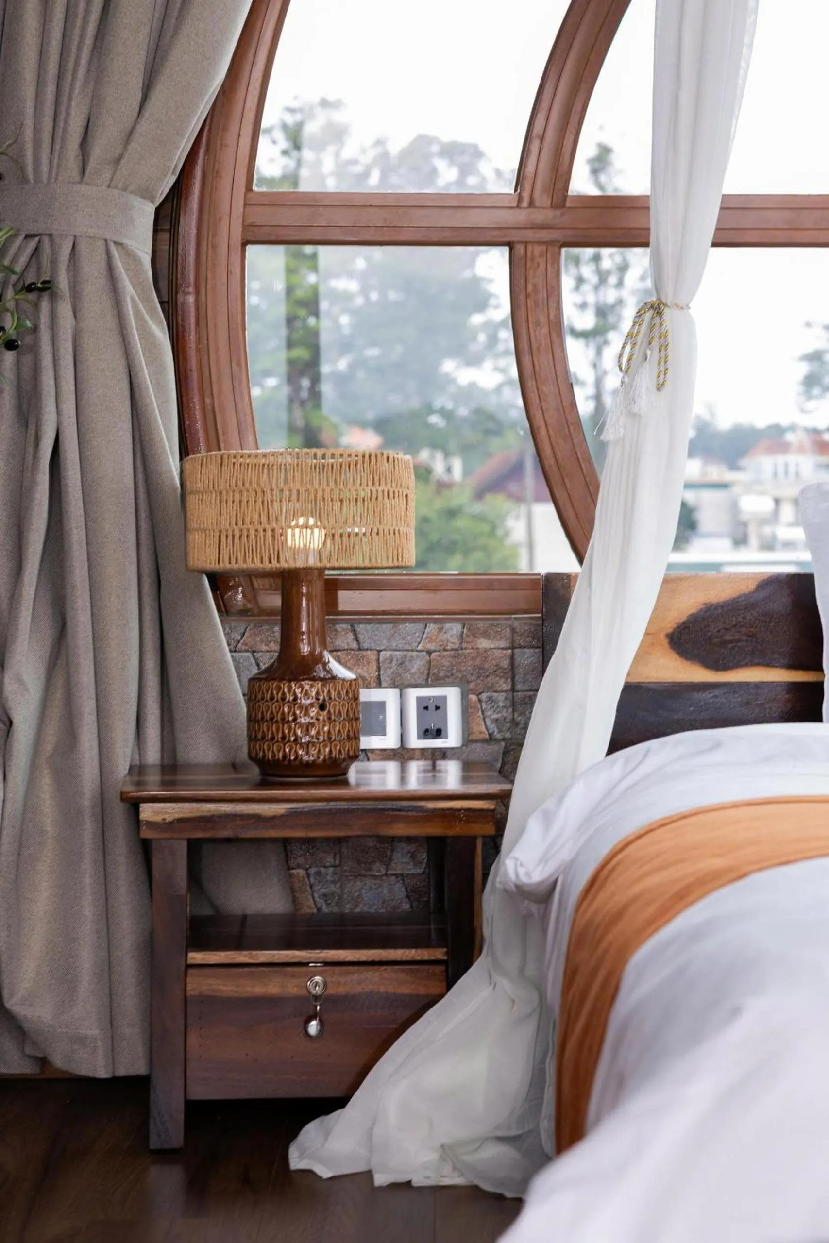 Bed in Jodi Dalat Hotel