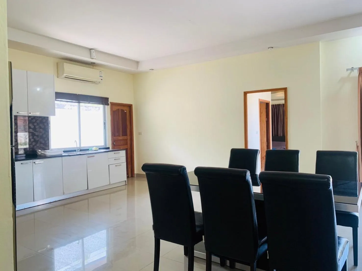 Dining area in Unique Pool Villa Resort