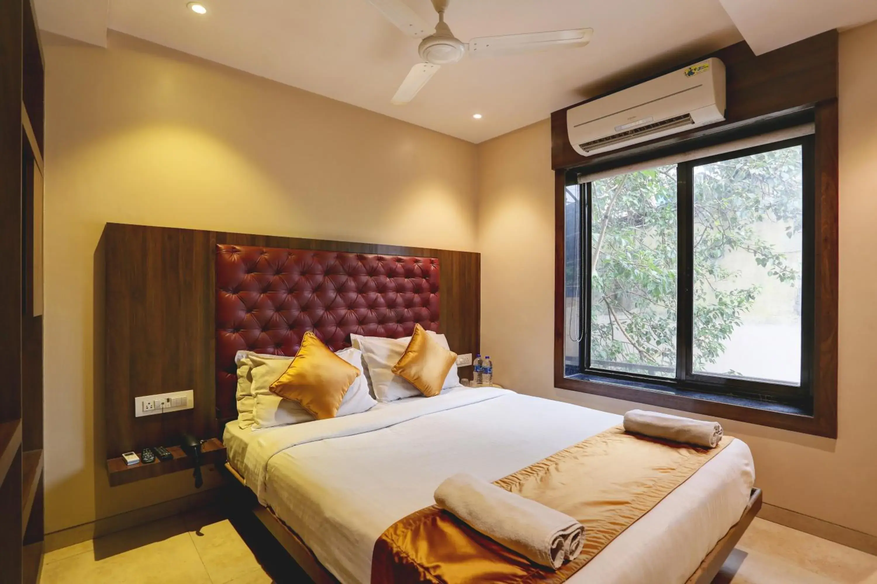 Standard Double Room in Hotel Sea Breeze Standard Double Room in Hotel Sea Breeze