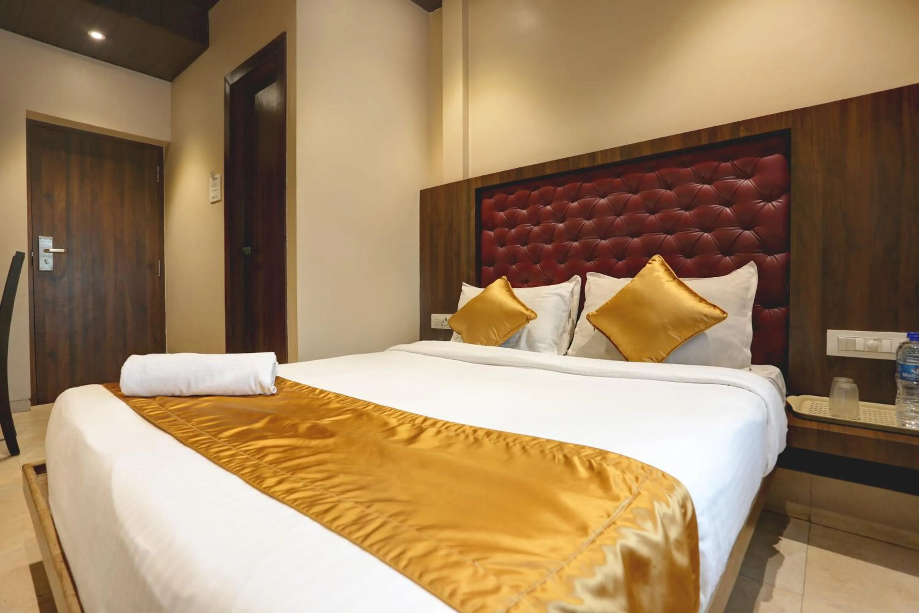 Bed in Hotel Sea Breeze