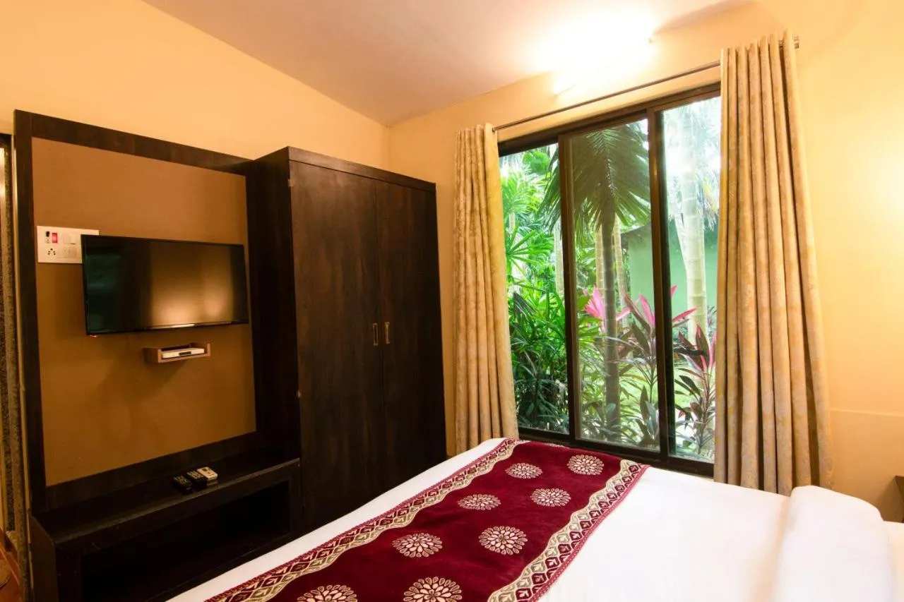 Bed in Silvanus Forest Retreat, Alibaug