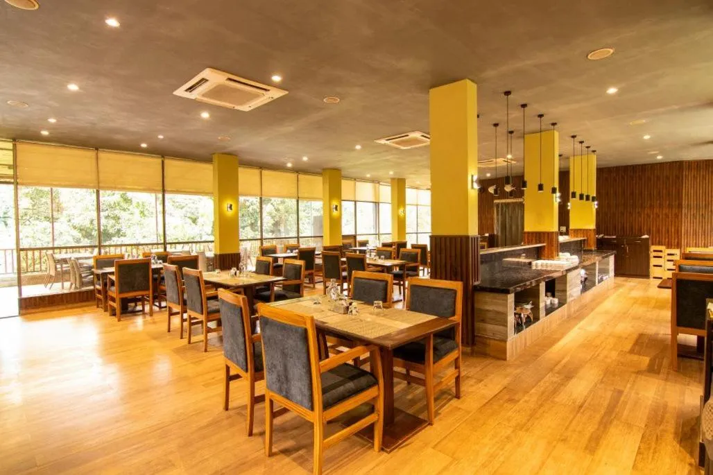 Restaurant/places to eat in Silvanus Forest Retreat, Alibaug