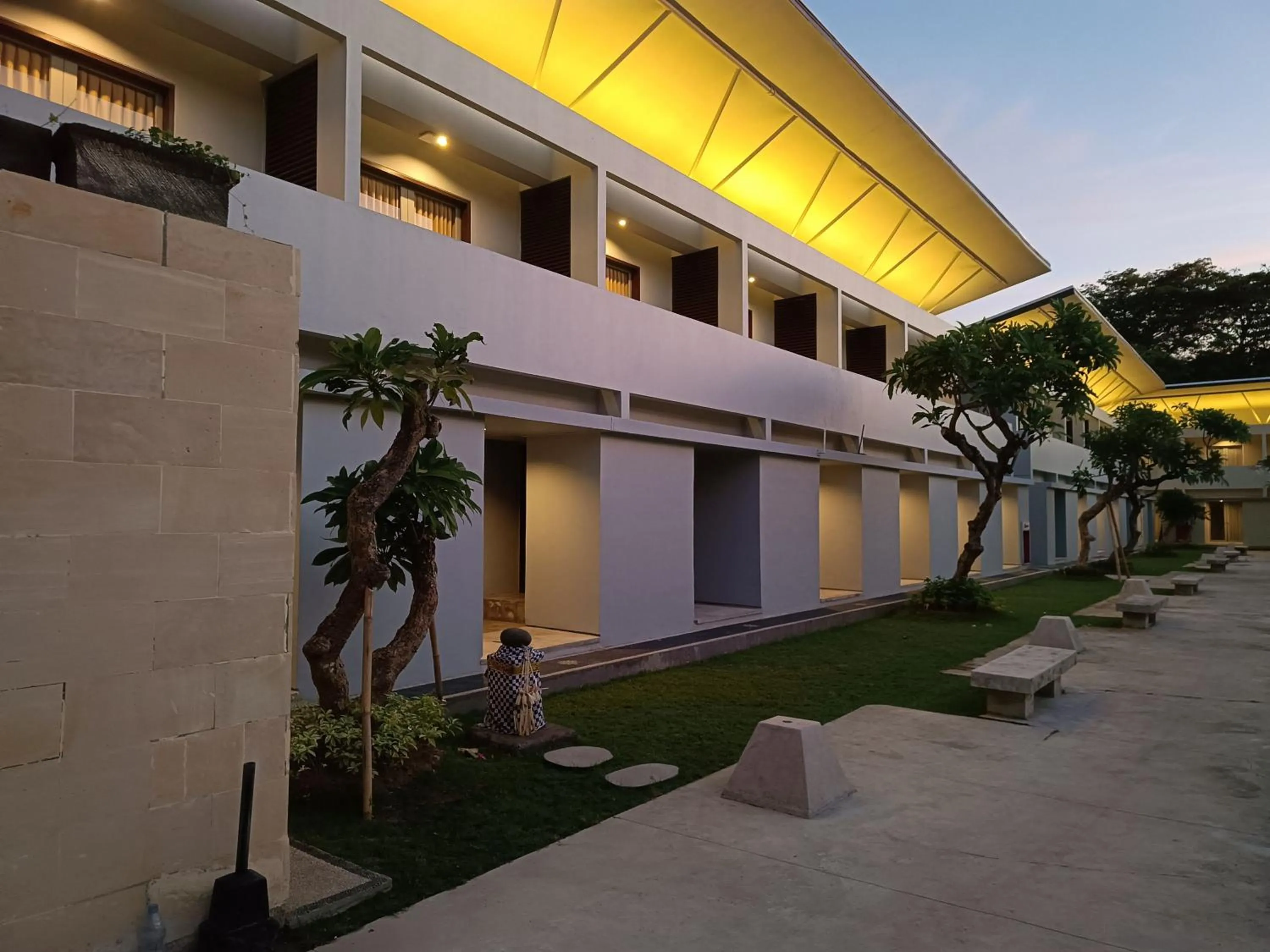 Garden view in Kuta Living by Kamara