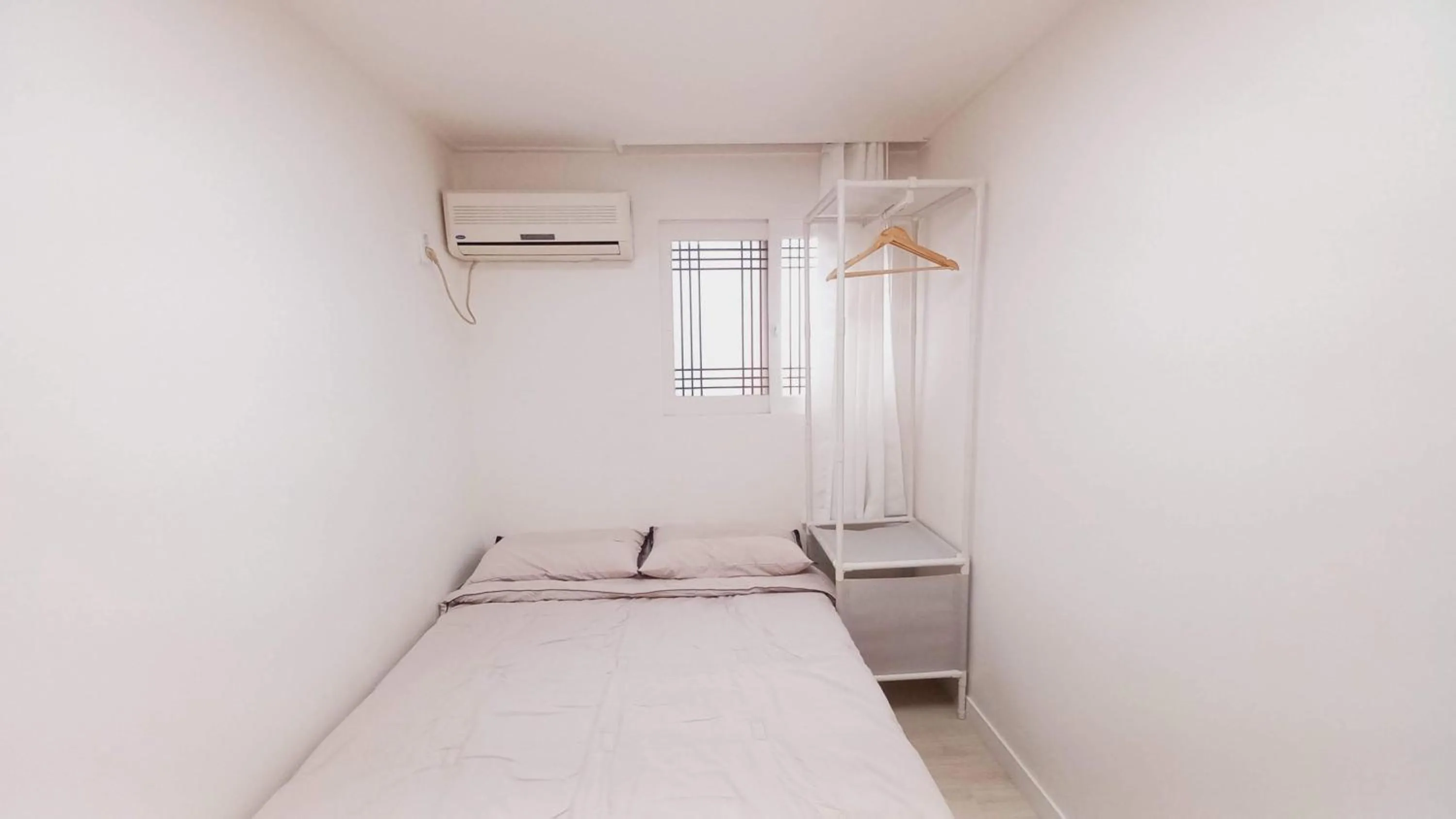 Bed in G Yongsan Inn