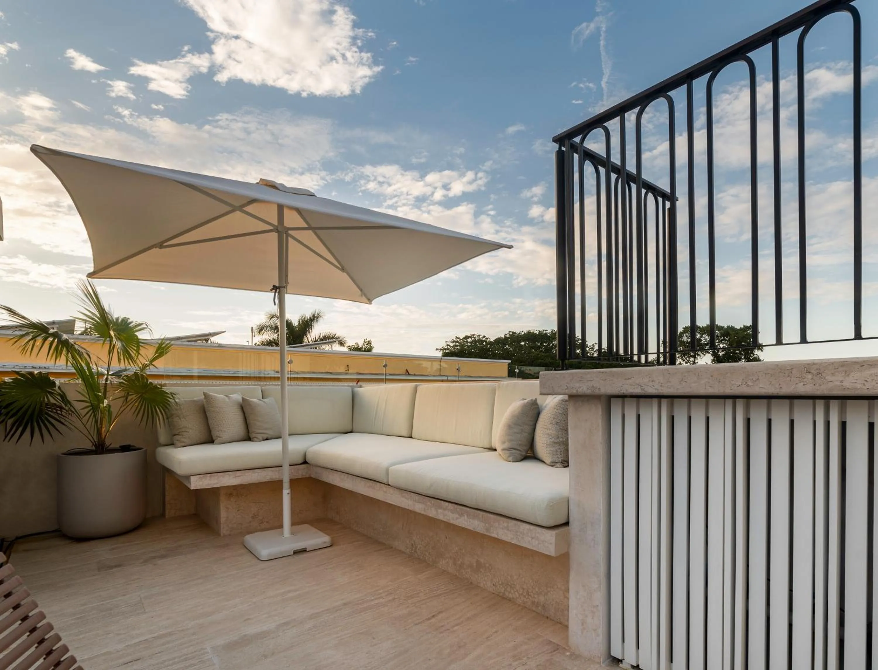 Casa Continental Hotel Boutique & Suites - Adults Only