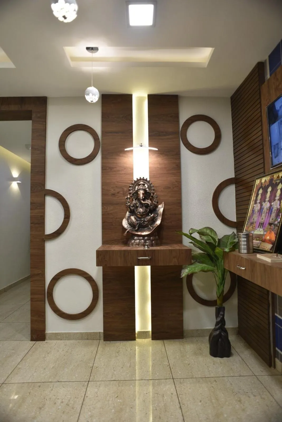 Hotel Royal Residency