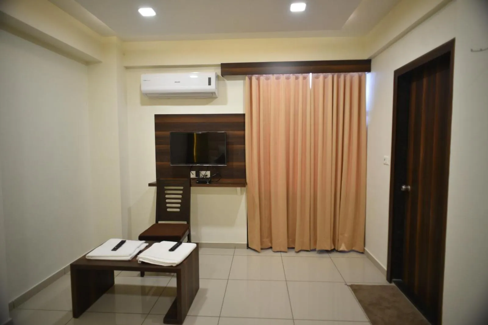 Hotel Royal Residency