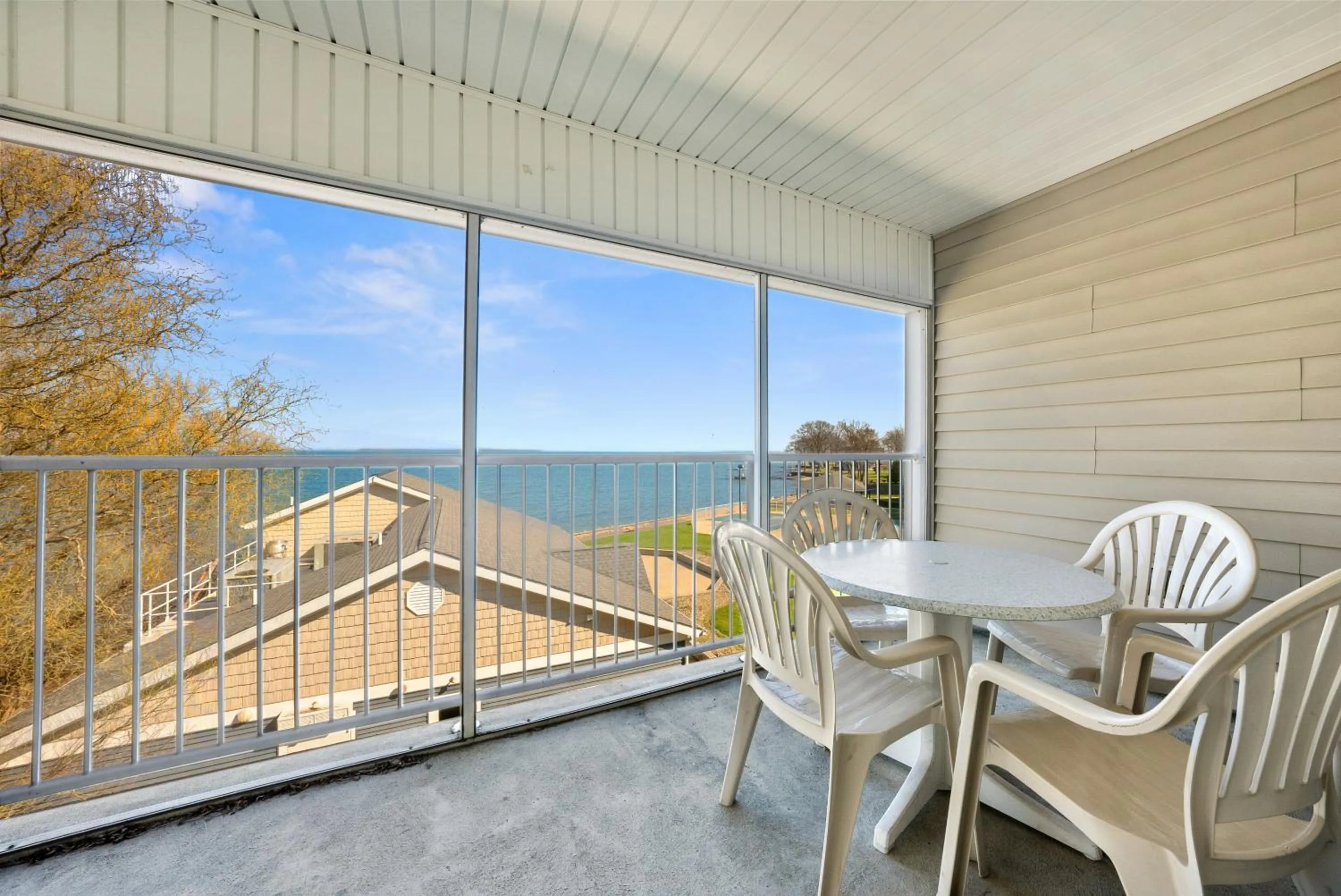 Bayshore Resort At Put-In-Bay