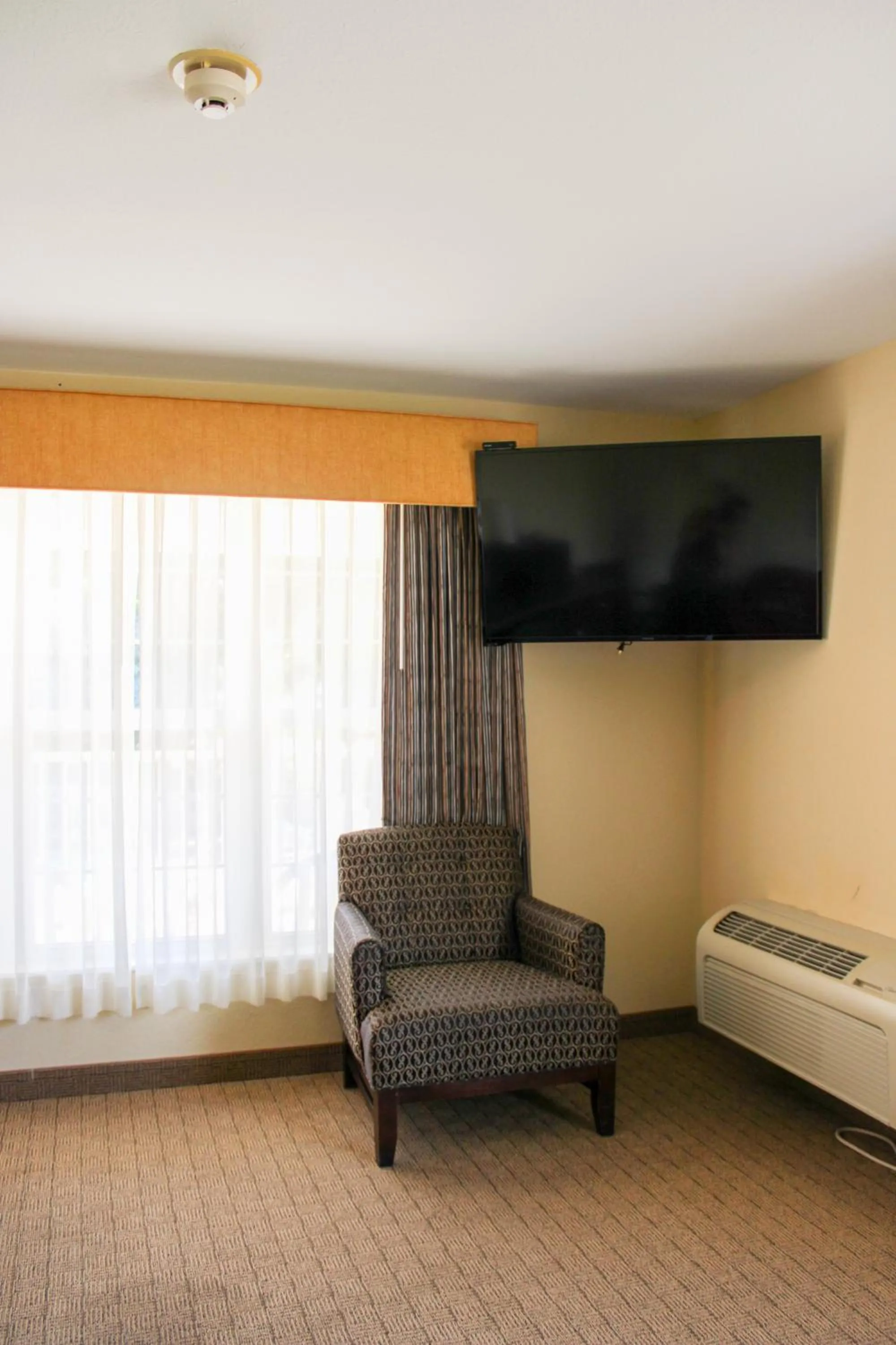 Property building in Kelleys Island Venture Resort