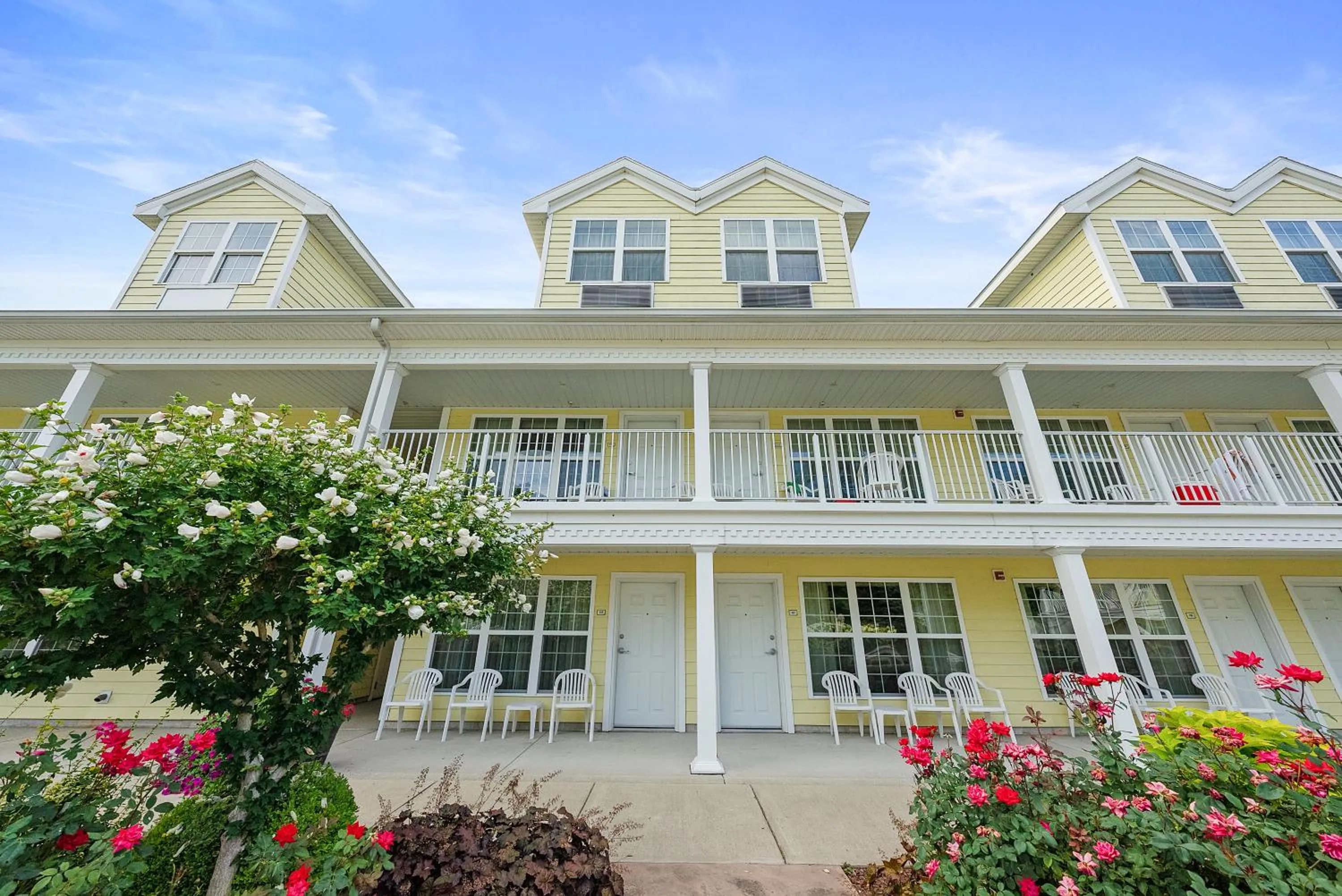 Property building in Kelleys Island Venture Resort