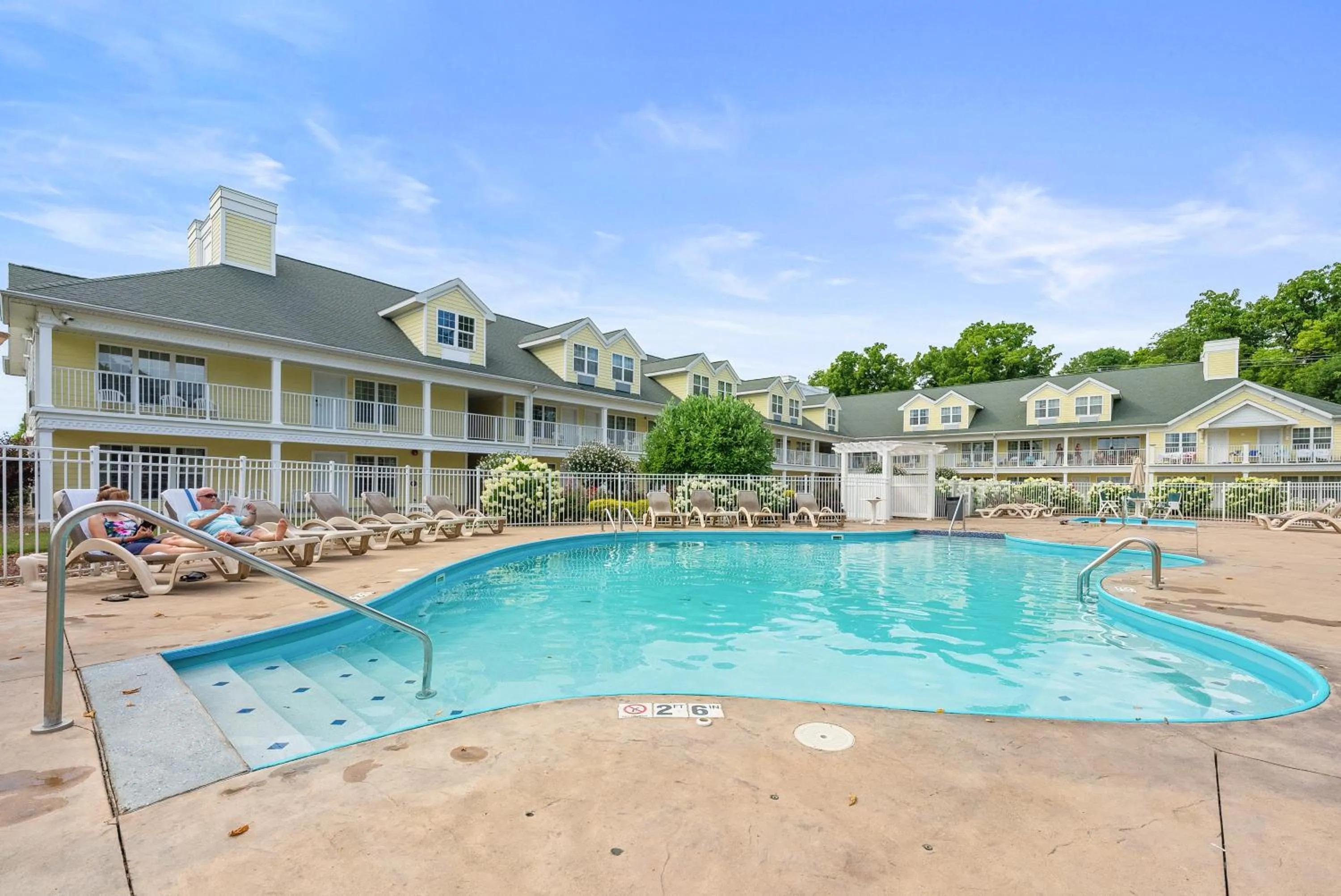 Pool view in Kelleys Island Venture Resort