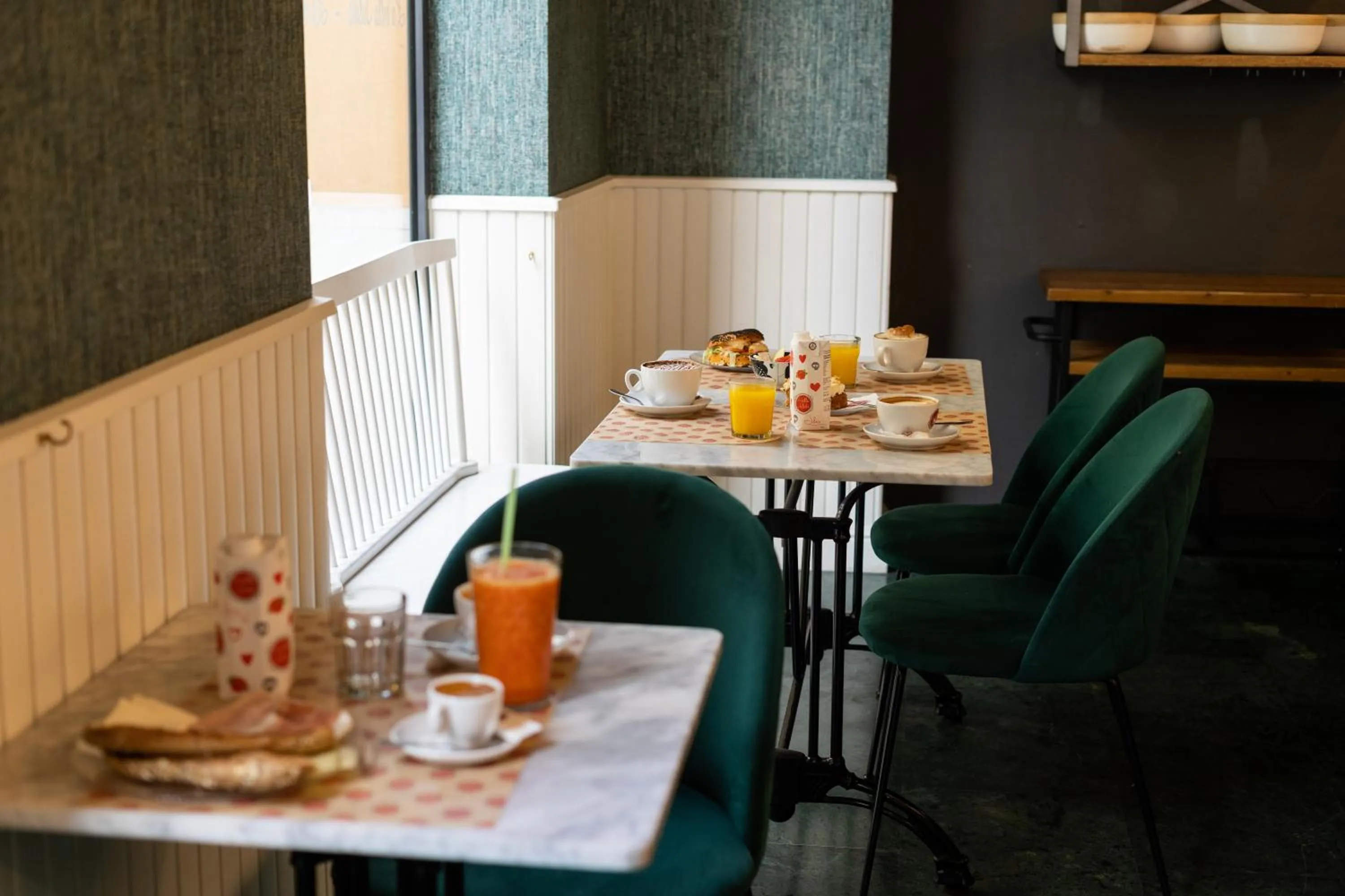 Food and drinks in Soho Boutique Malaga