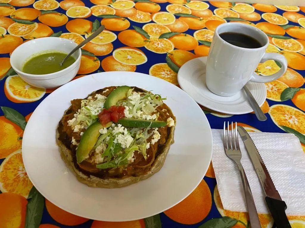 Food and drinks in Hotel Del Valle