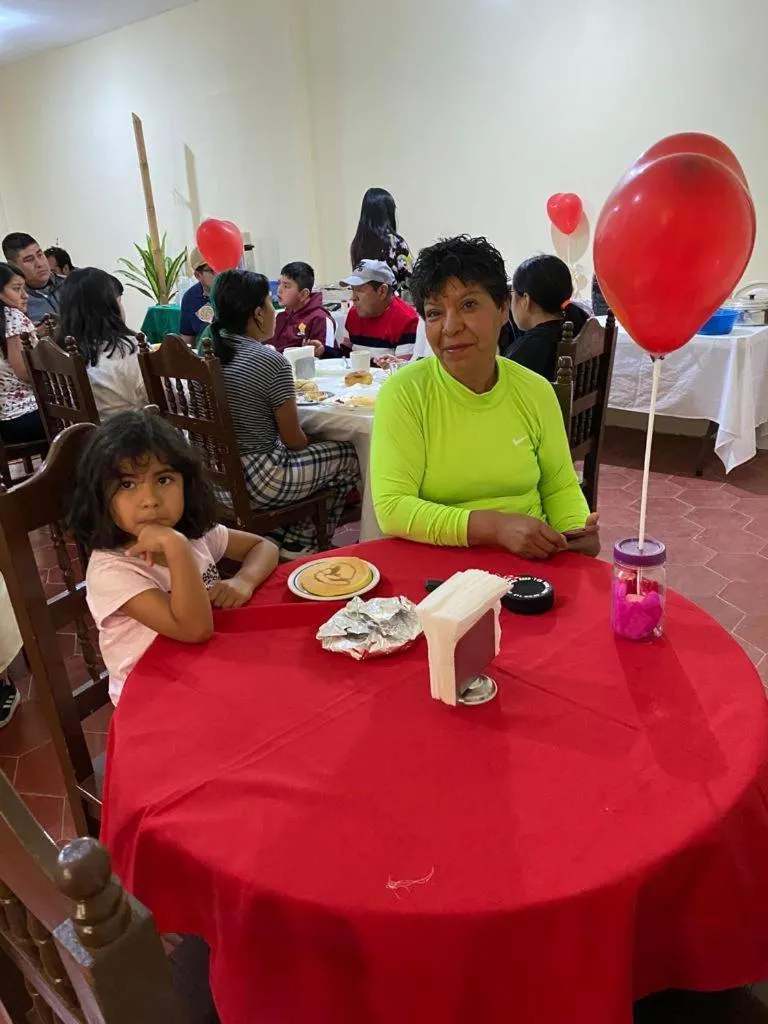 Restaurant/places to eat in Hotel Del Valle