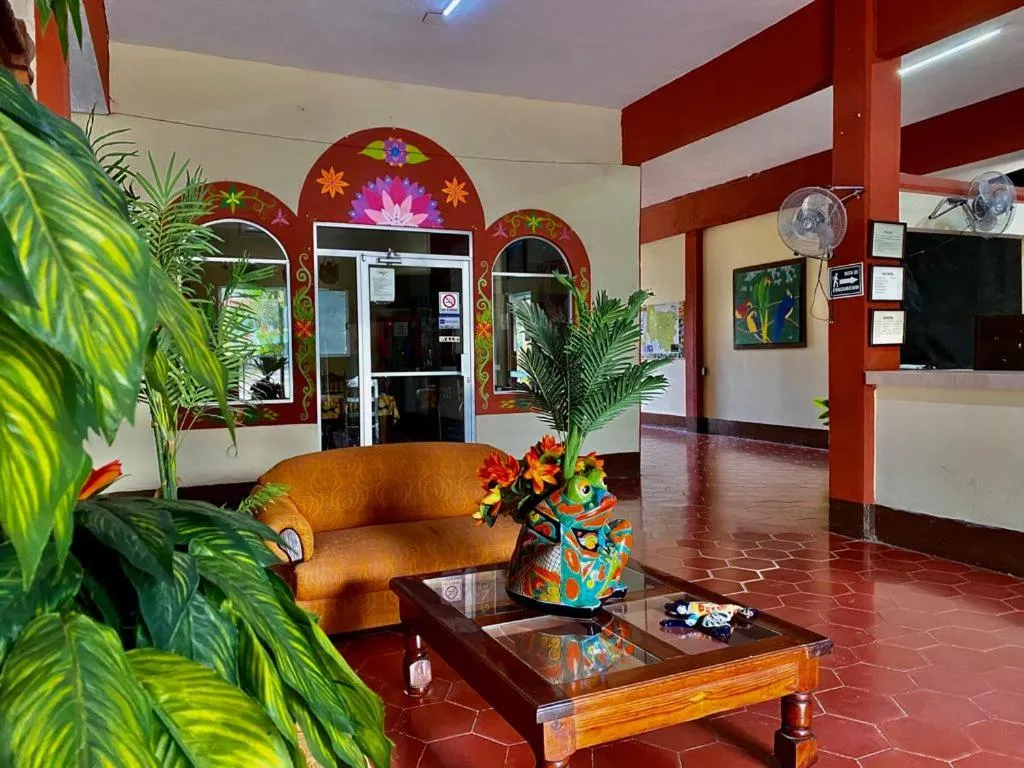 Communal lounge/ TV room in Hotel Del Valle