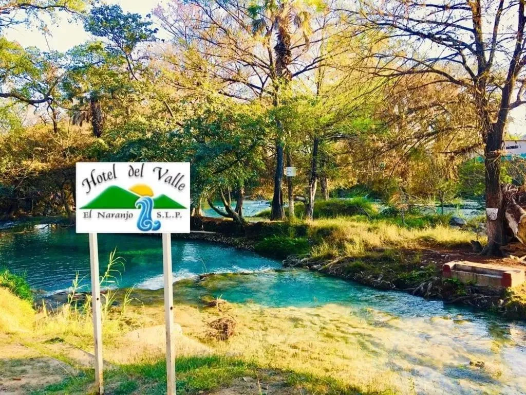 sunbed in Hotel Del Valle