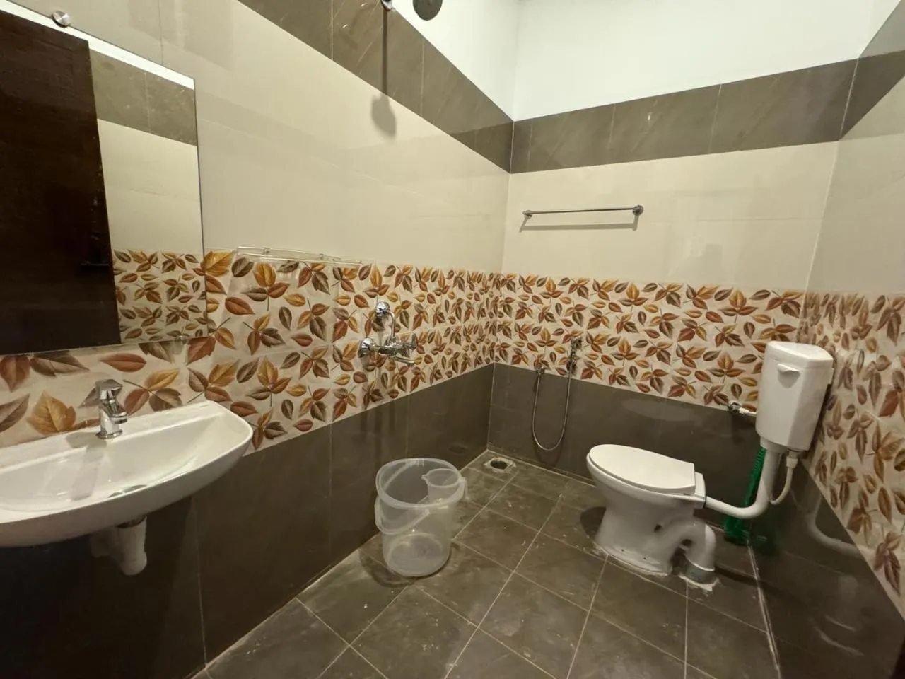 Shower in La Tamara Suite - TIE