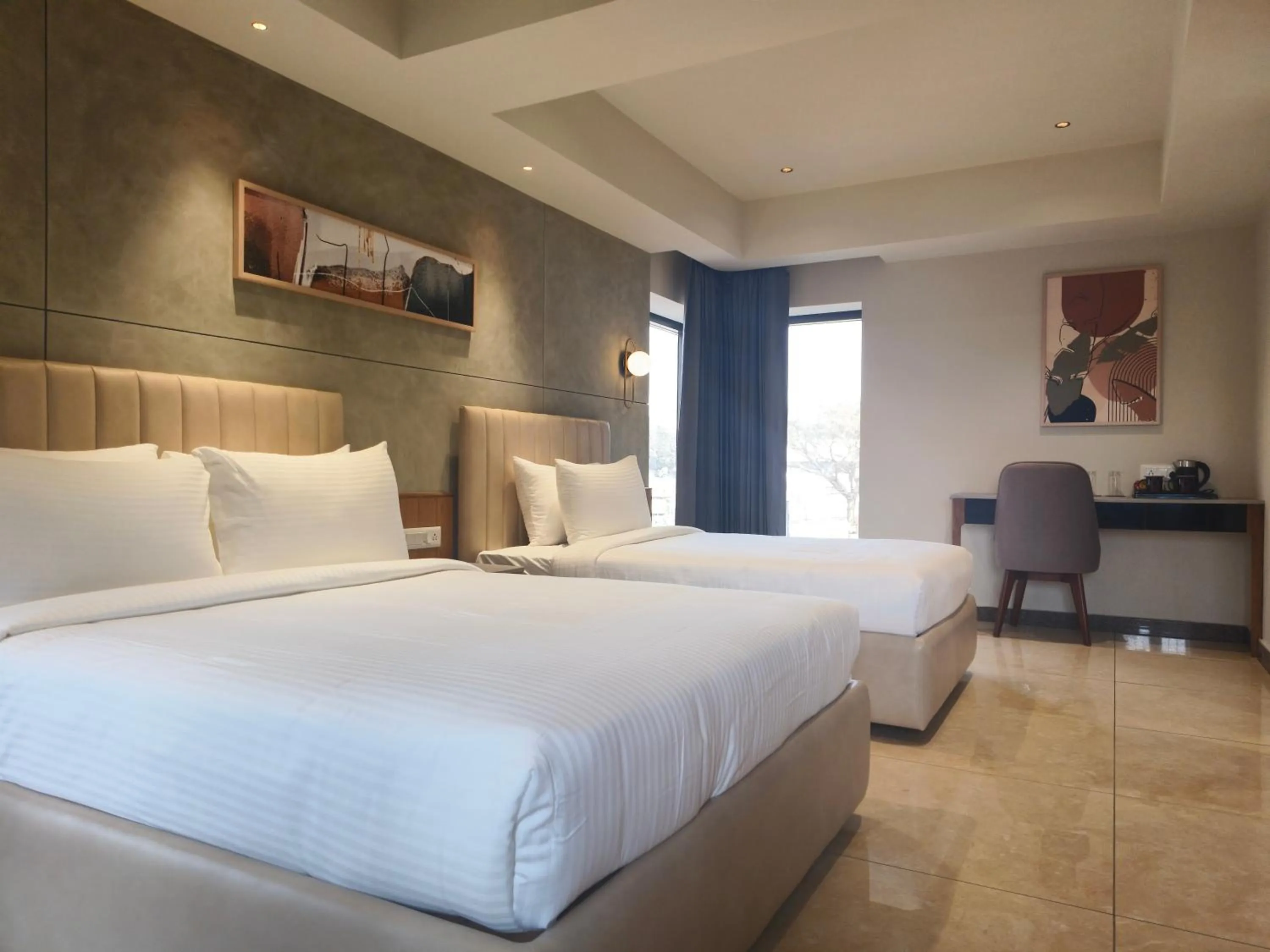 Bedroom, Bed in Zipp Hotel Le Opera