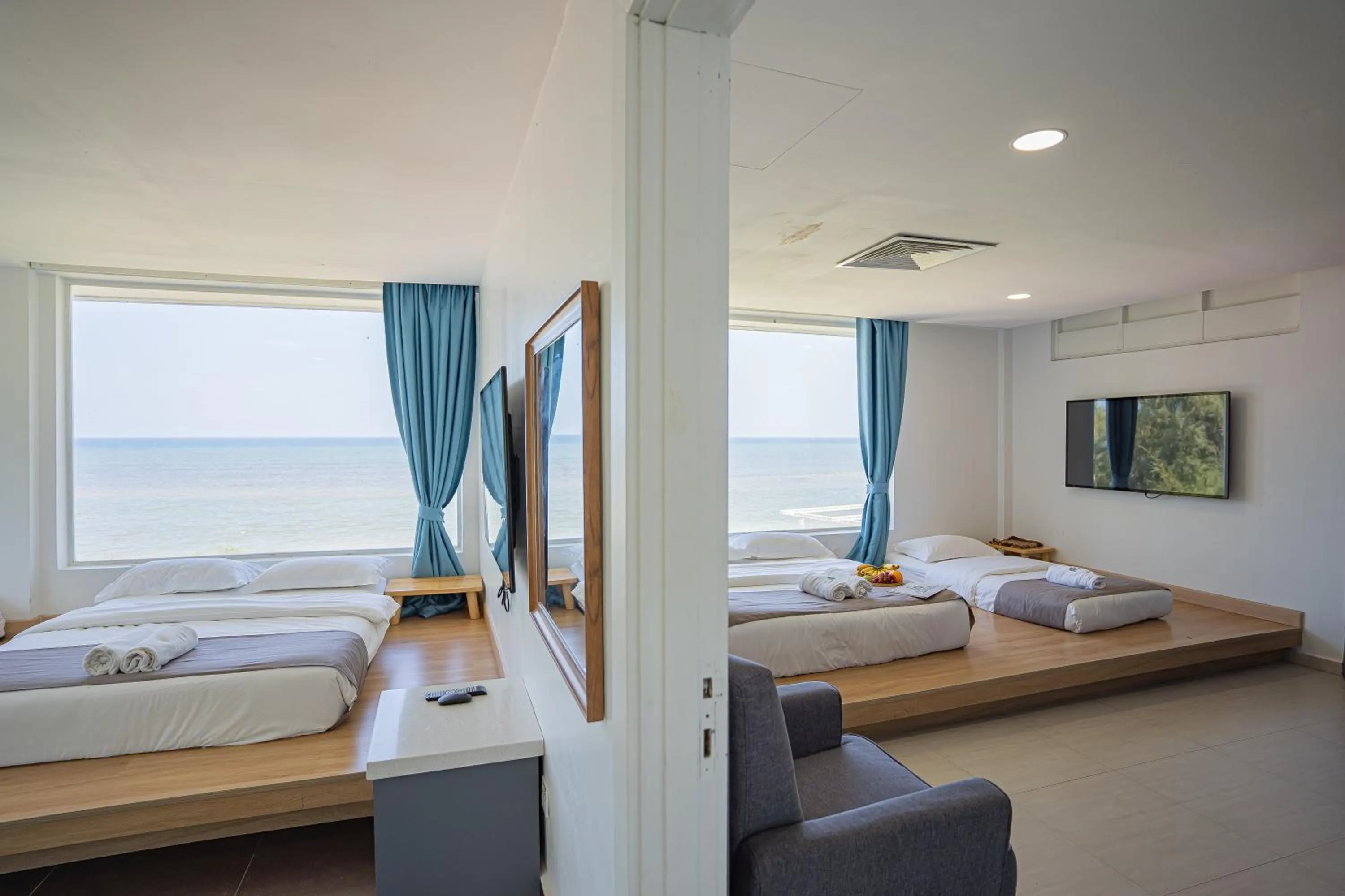 Bed in BIDONG VIEW RESORT